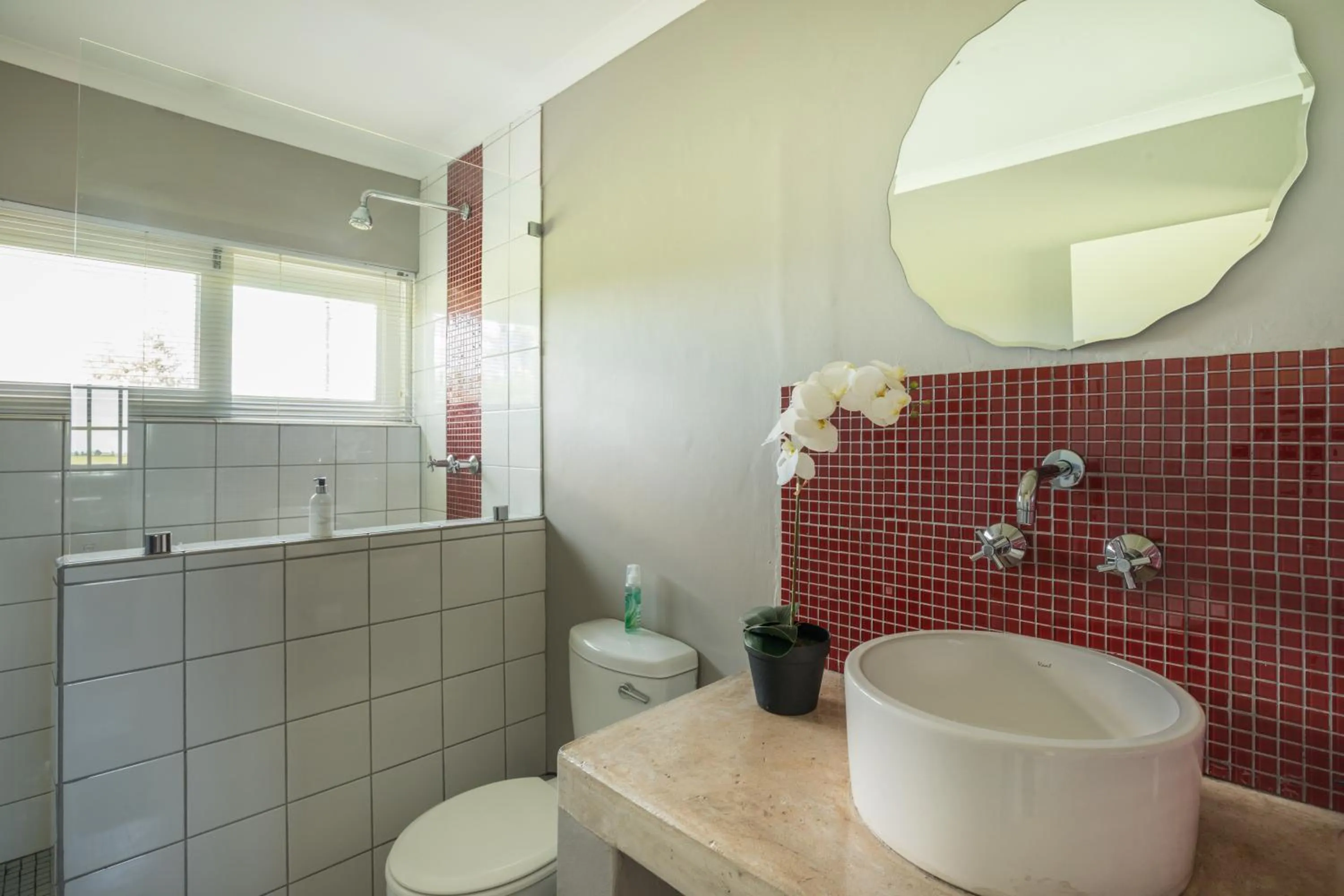 Shower in Libertas Guest Farm