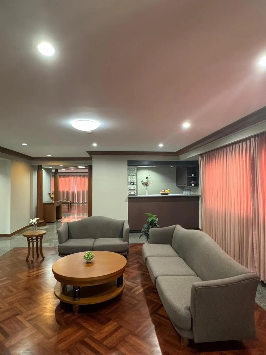 United Tower Thonglor by Aspira