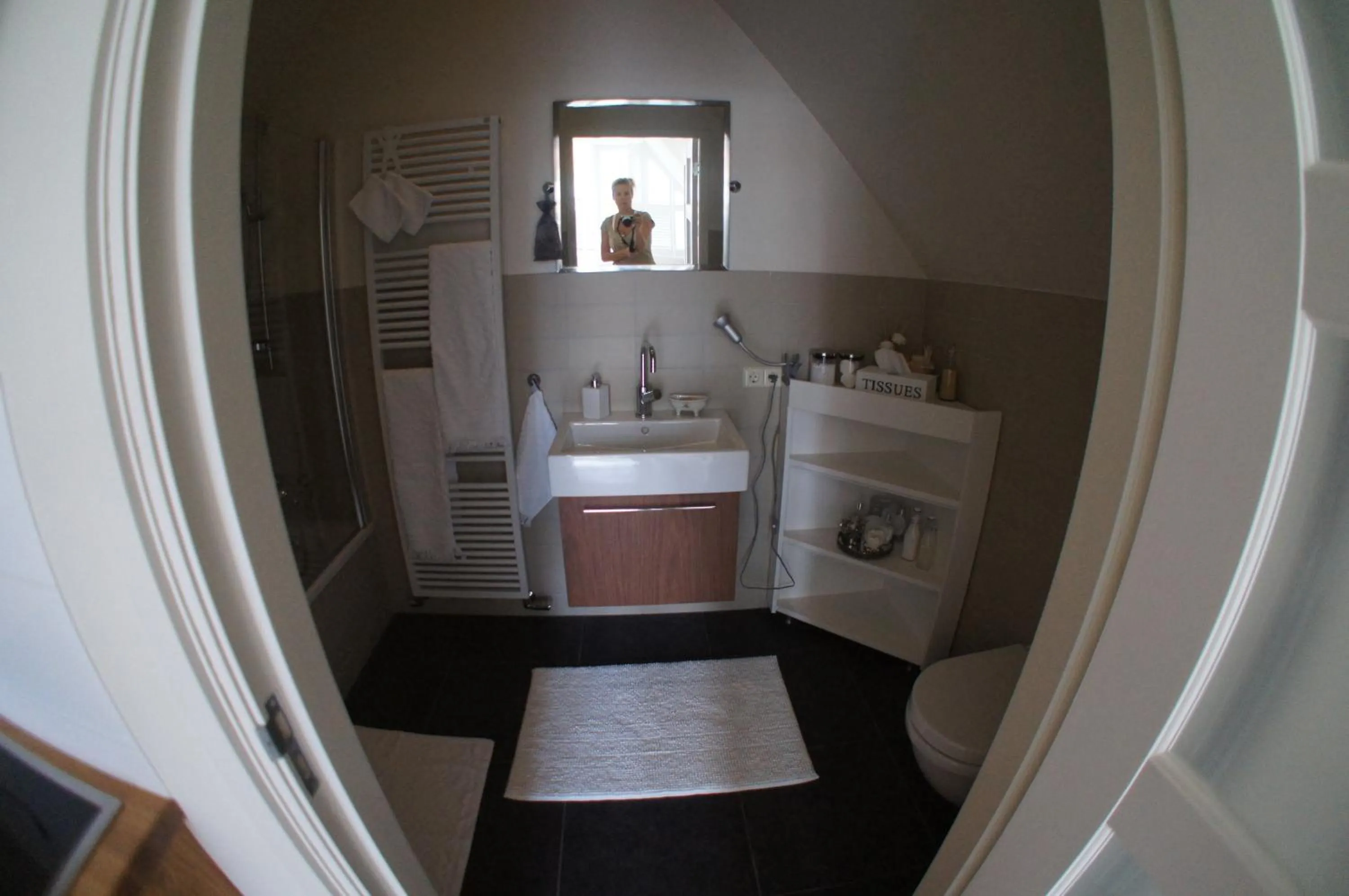 Toilet in Prince On The Roof