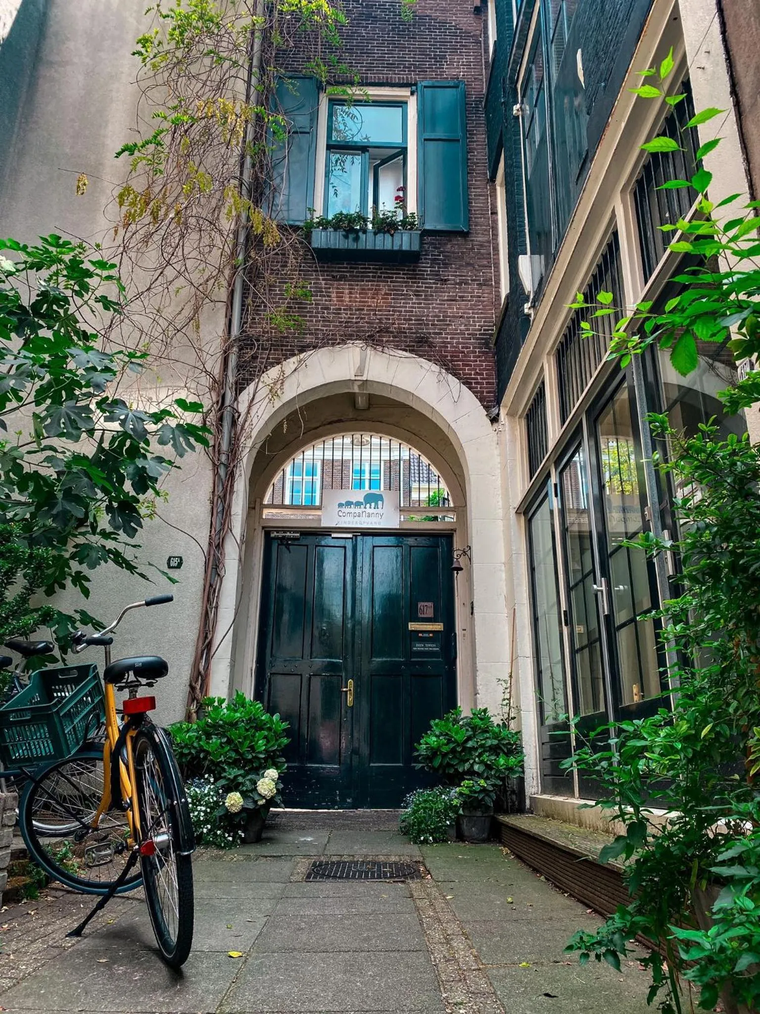 Property building in Prince On The Roof