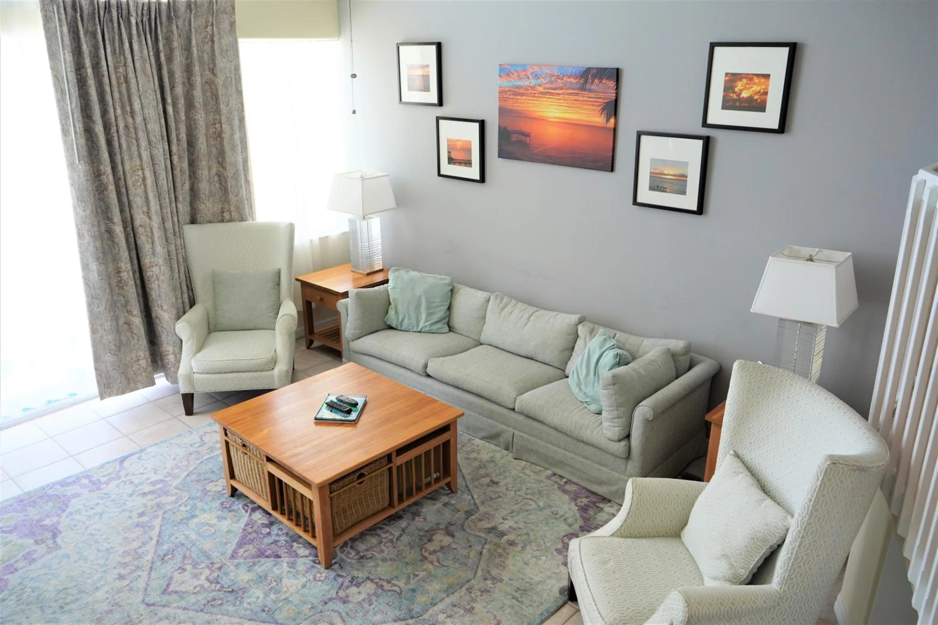 Living room in Glunz Ocean Beach Hotel and Resort