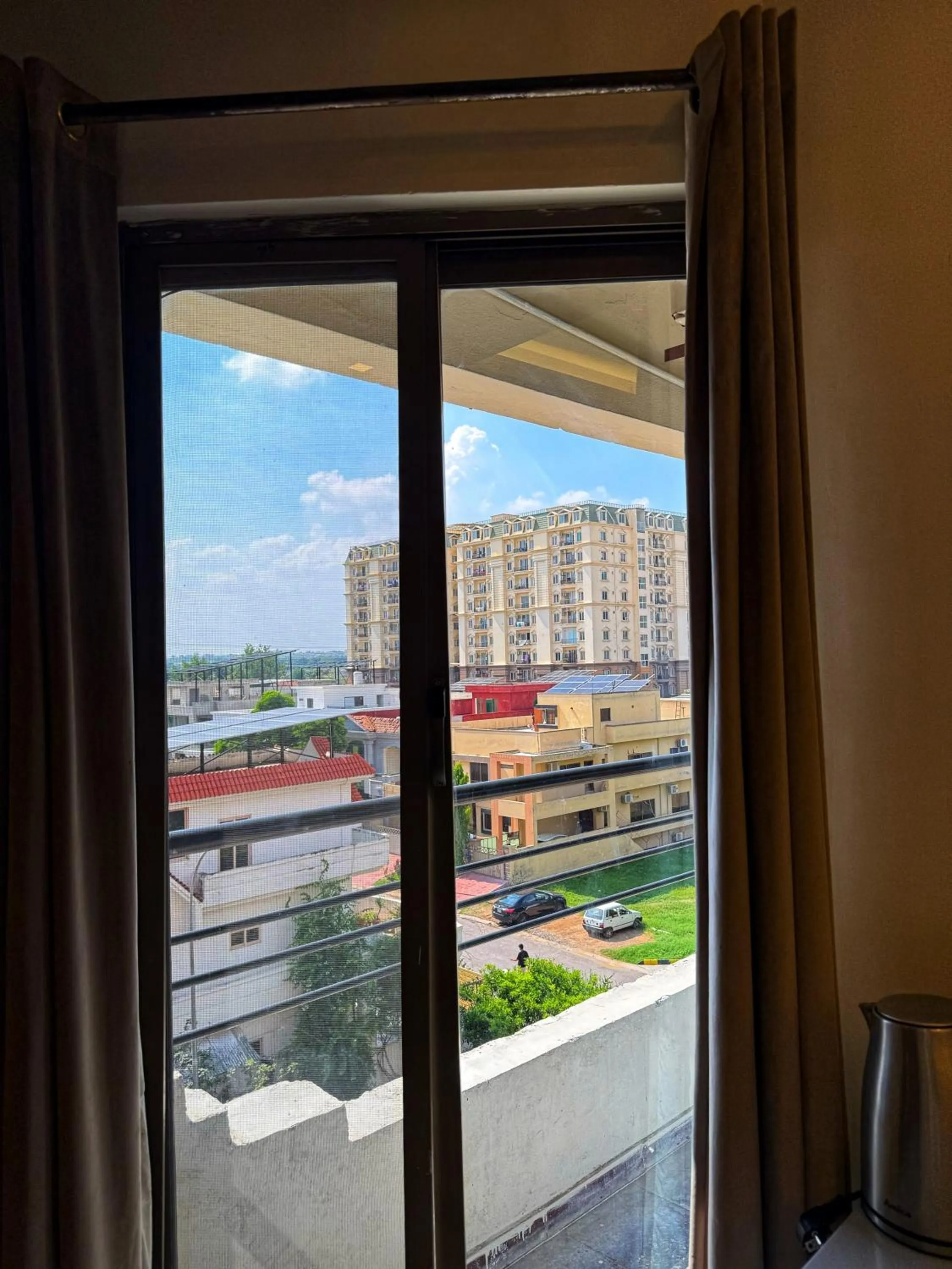 Grand Islamabad Hotel