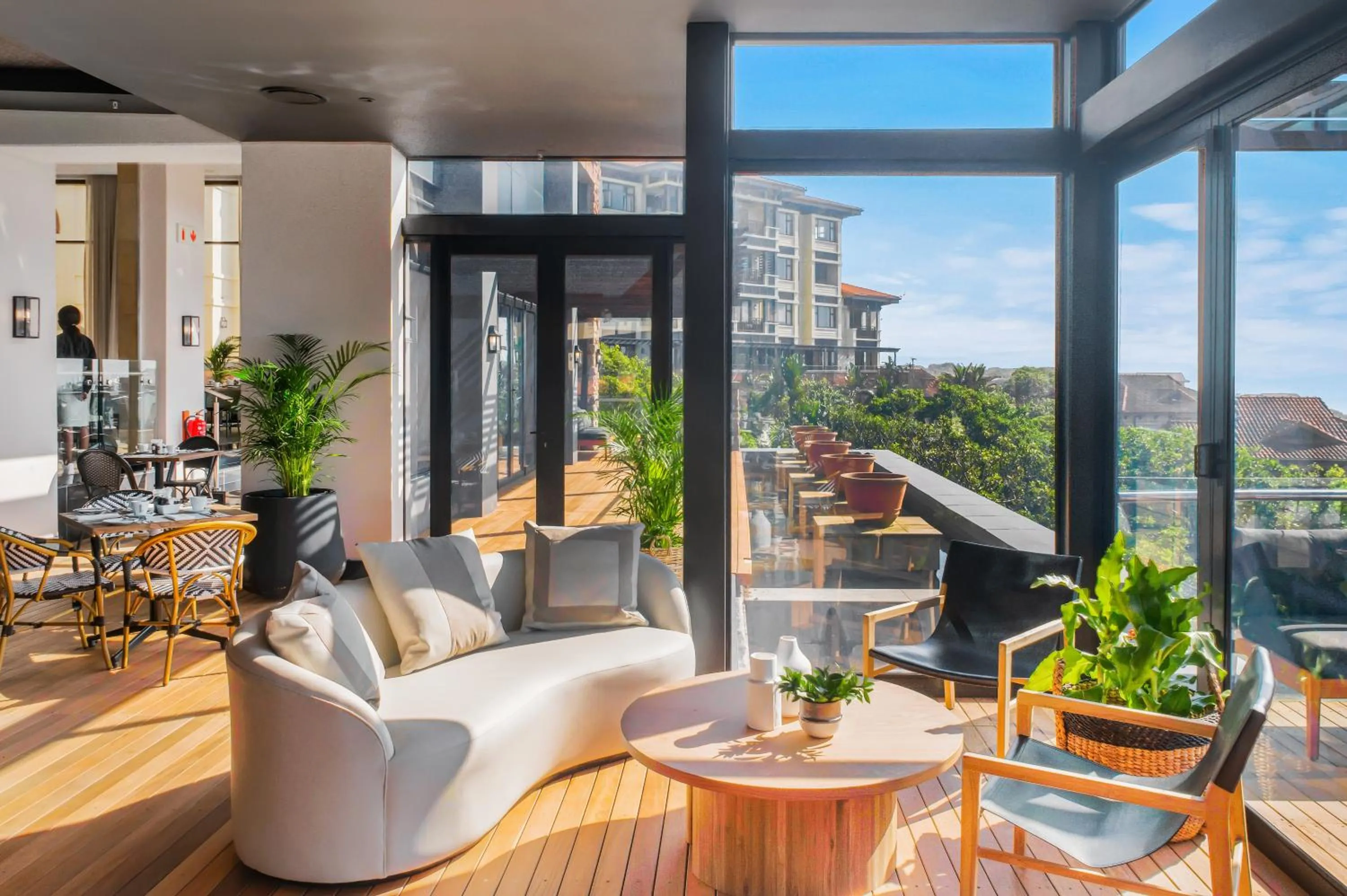 Sunrise in The Capital Zimbali