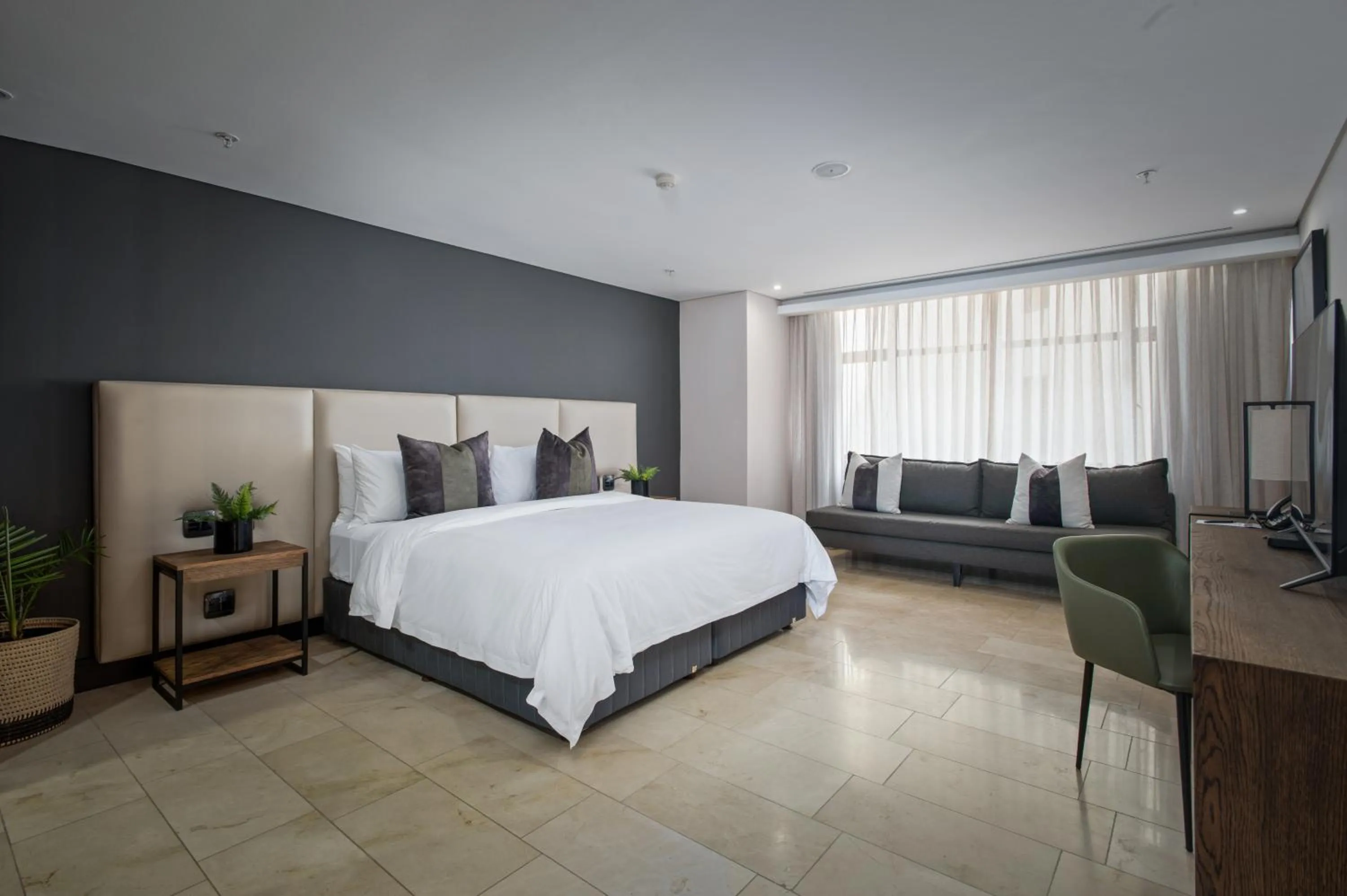 Photo of the whole room, Bed in The Capital Zimbali