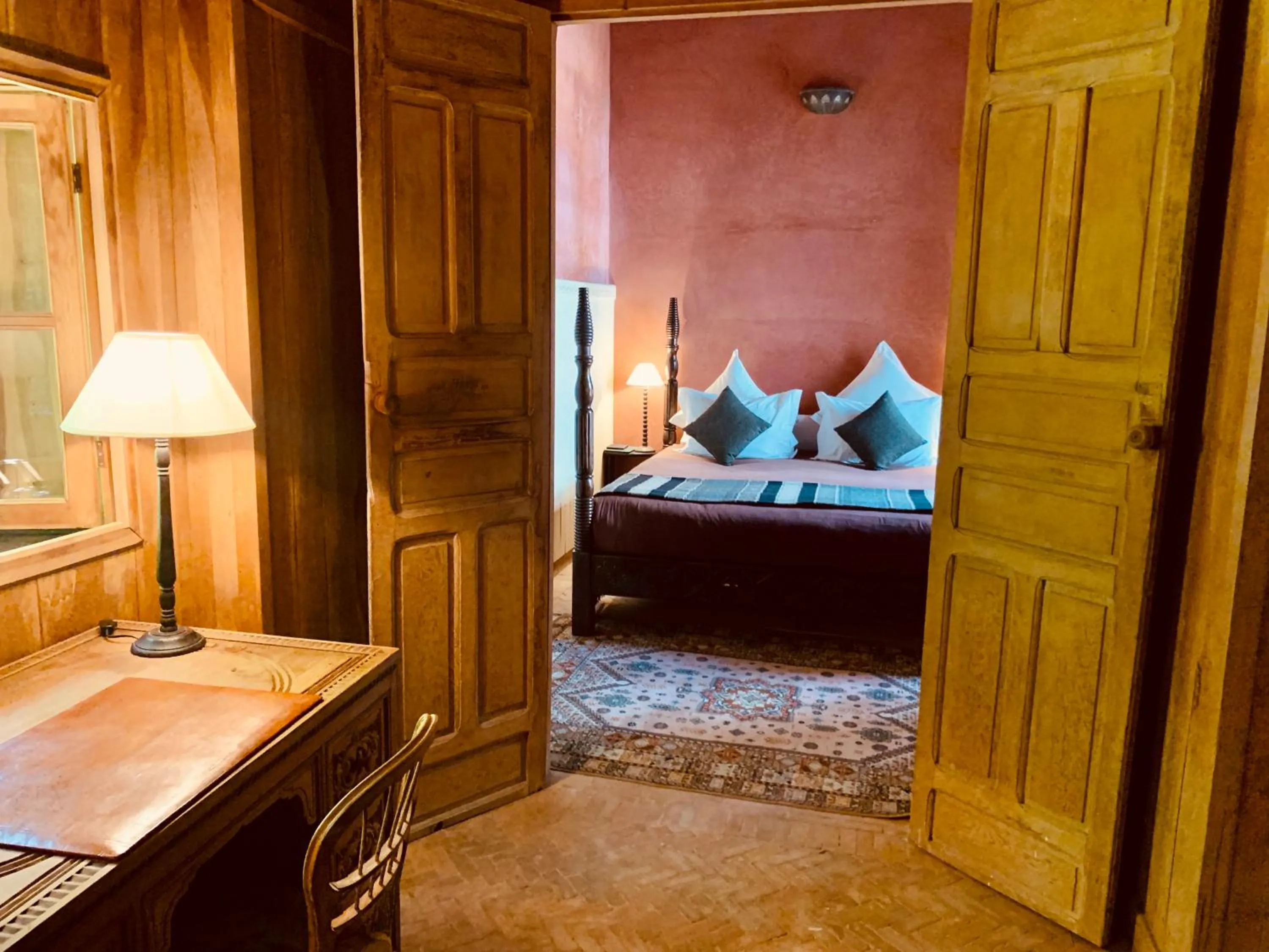 Property building, Bed in DAR CHIBANIA