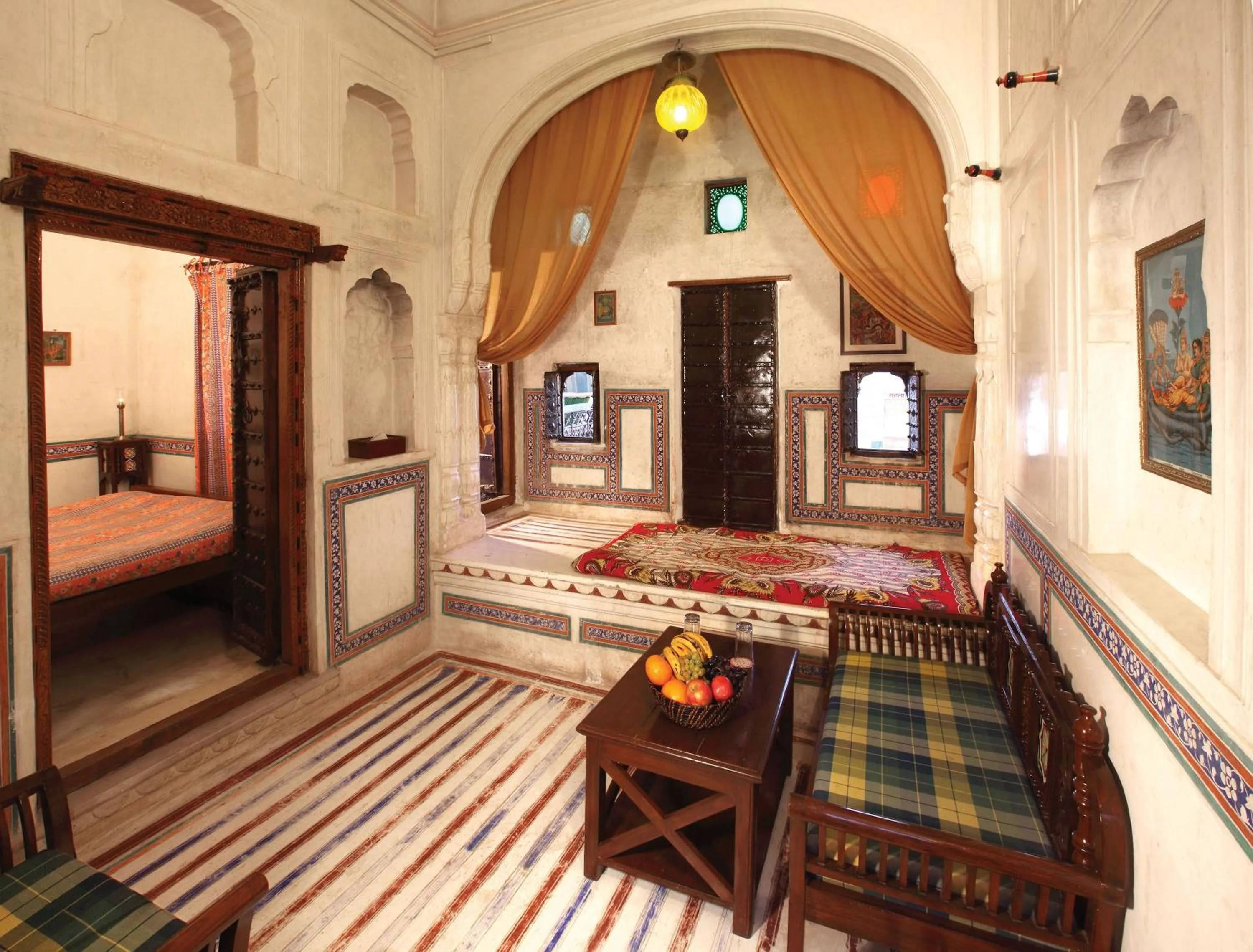 Photo of the whole room, Bed in Hotel Mandawa Haveli