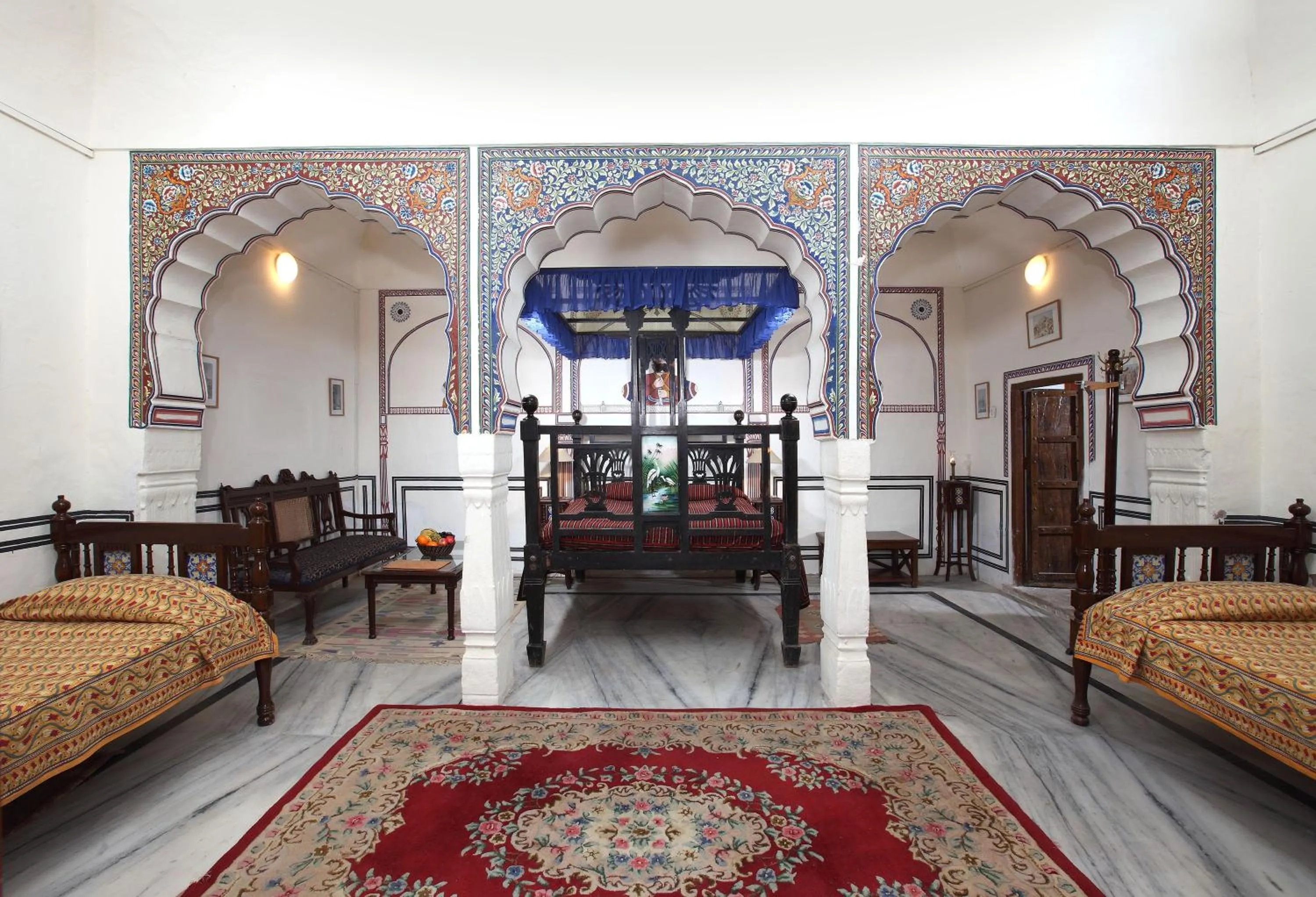 Photo of the whole room, Bed in Hotel Mandawa Haveli