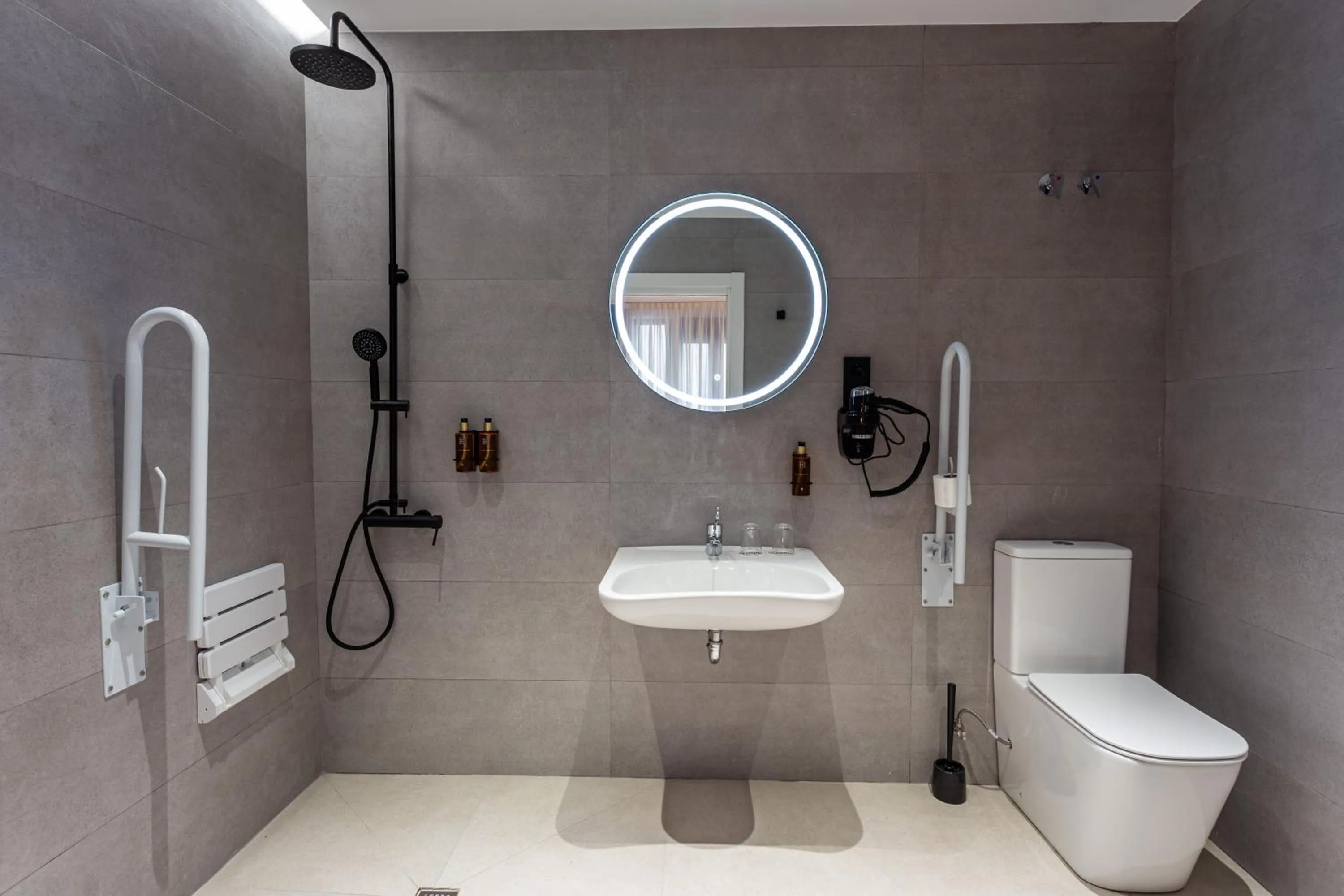 Bathroom in Casual Fuentes