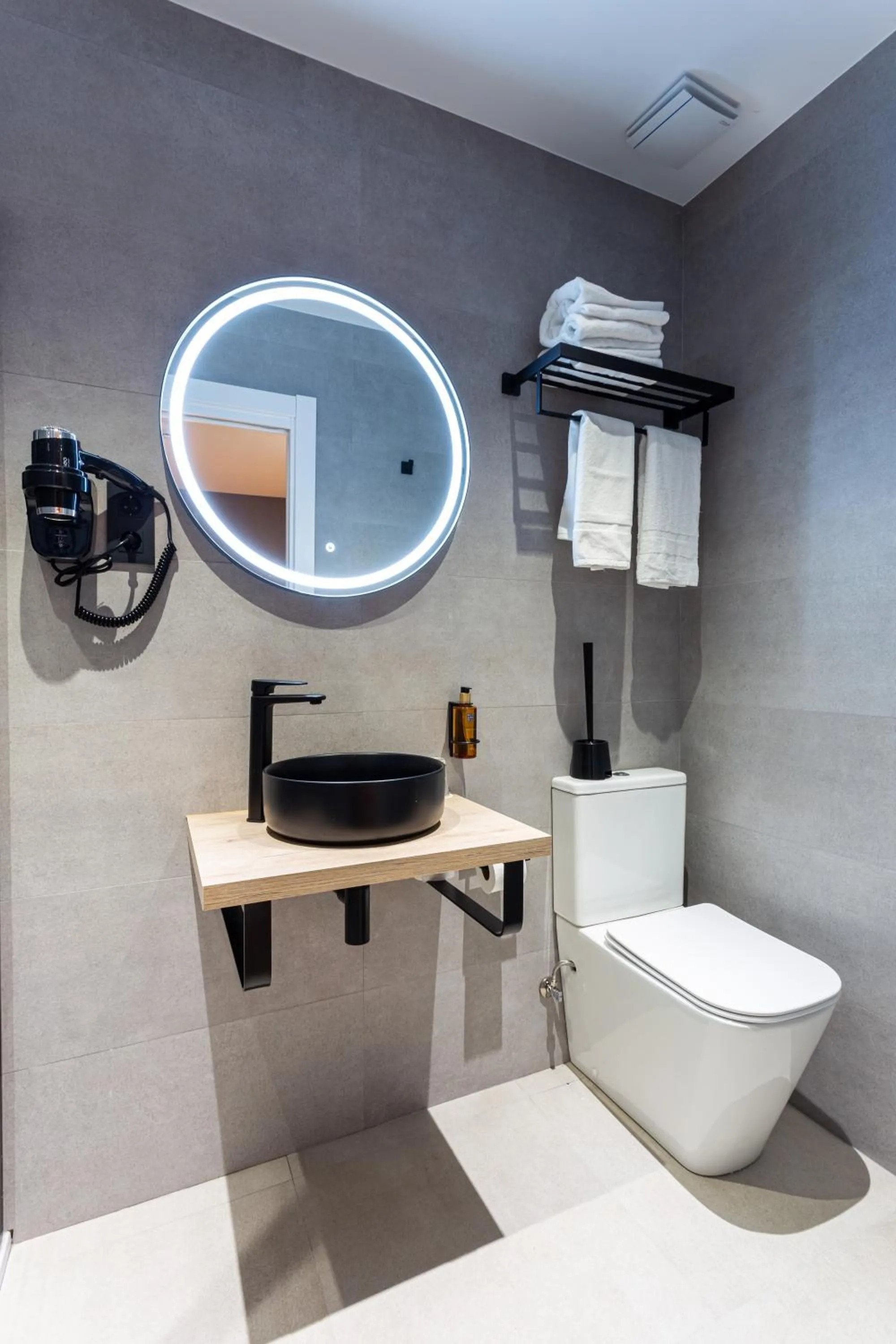 Bathroom in Casual Fuentes