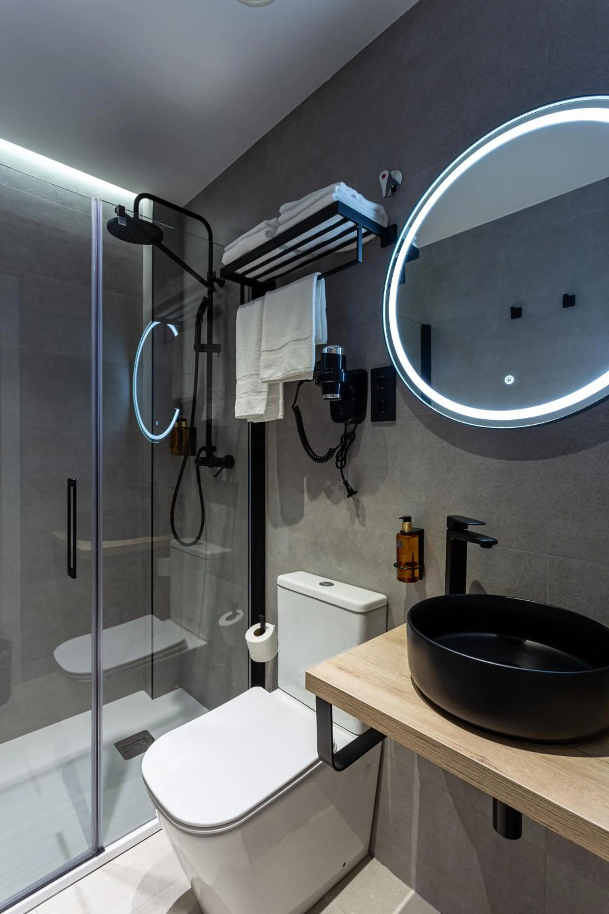 Bathroom in Casual Fuentes