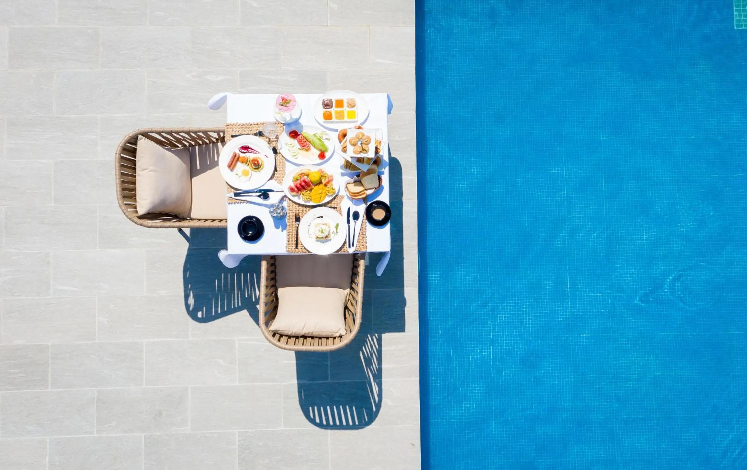 Restaurant/places to eat in Villa Bluu