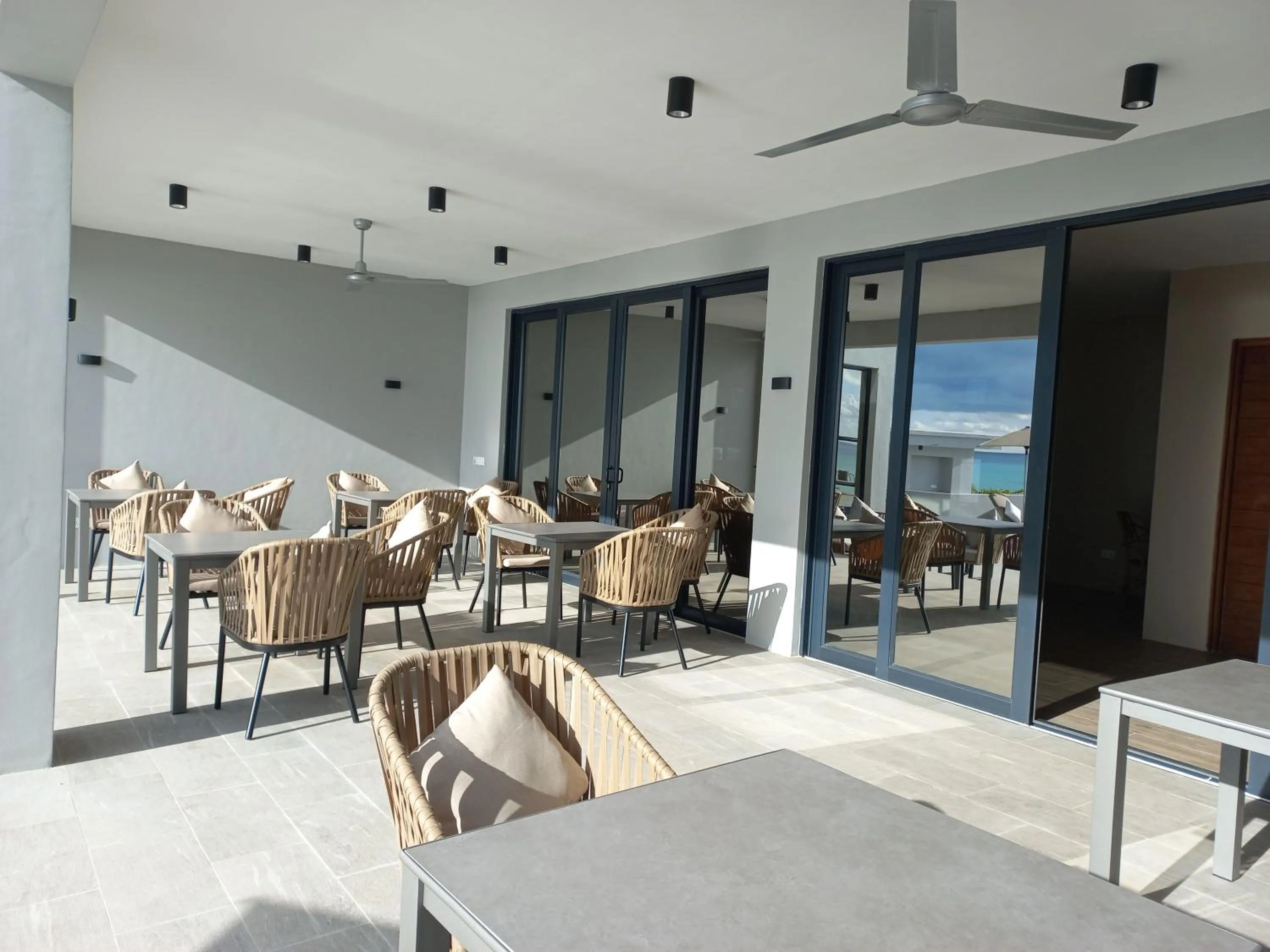 Dining area in Villa Bluu