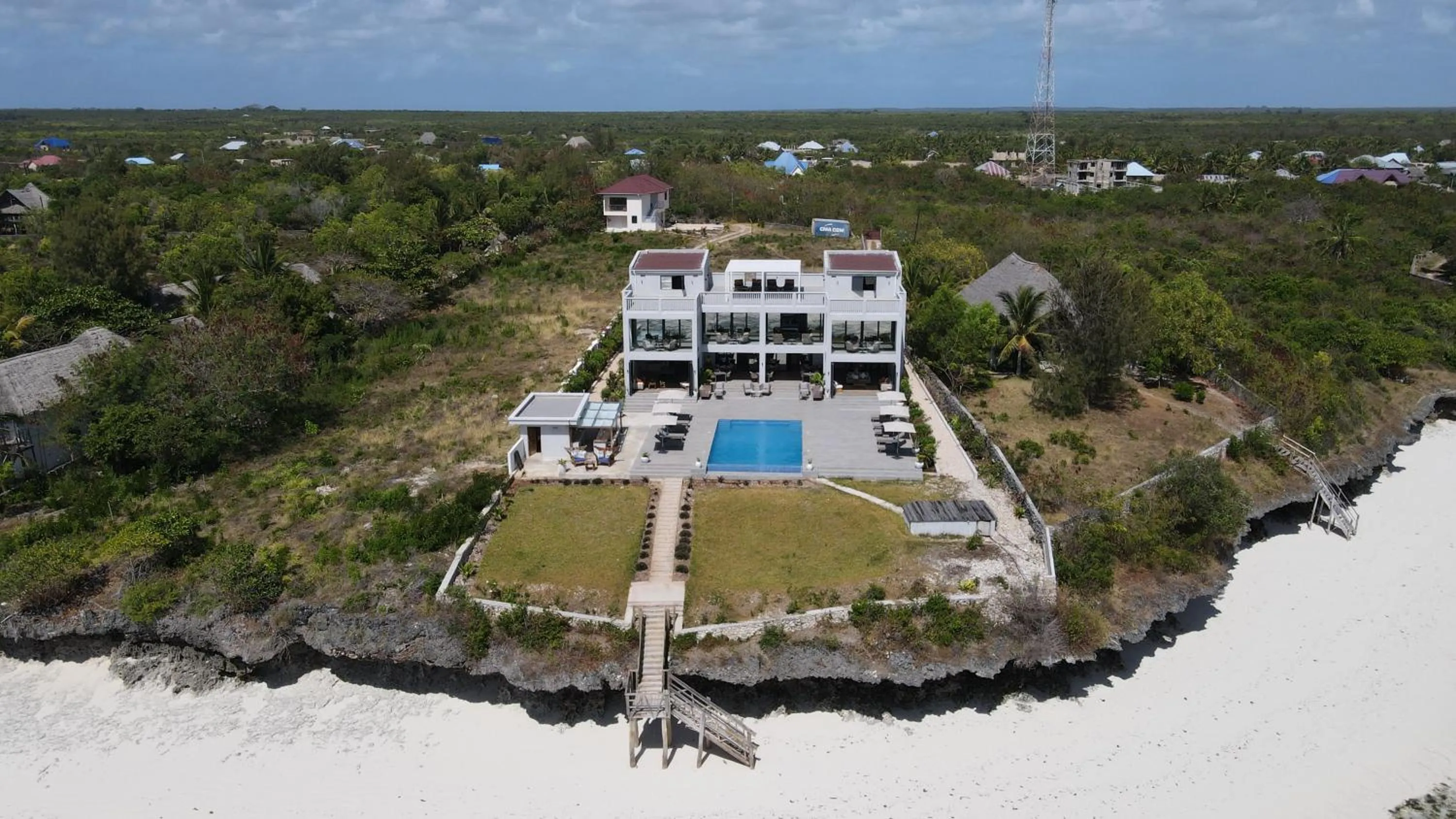 Property building in Villa Bluu