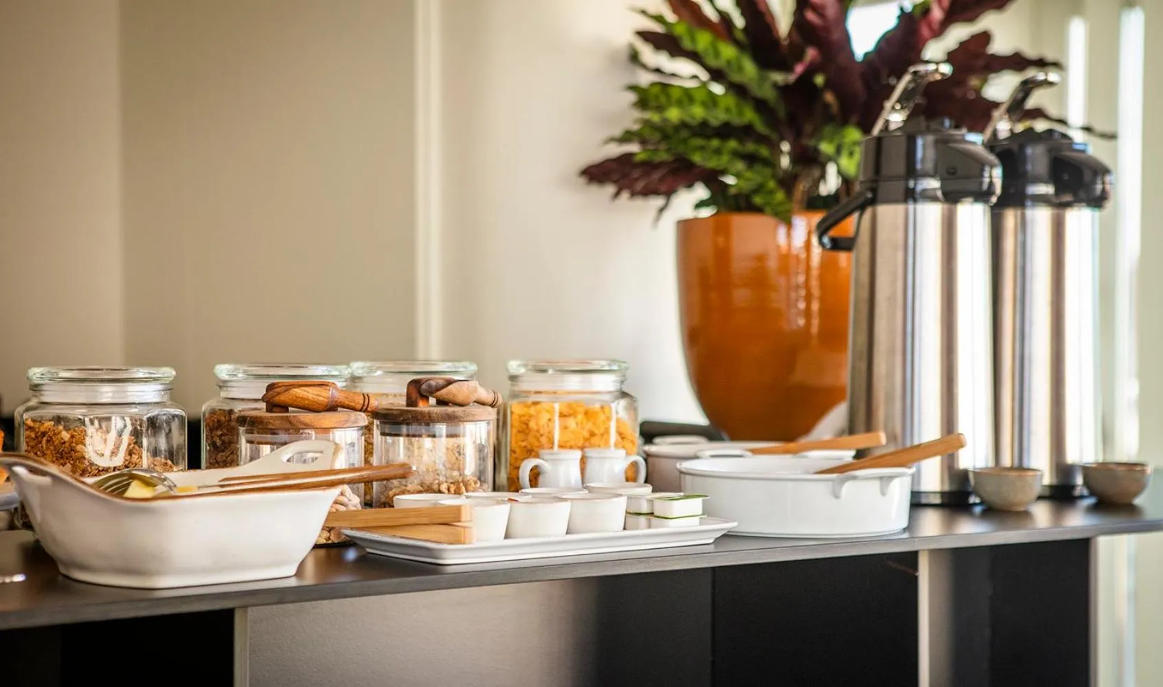 Buffet breakfast in Ceuta Terrace Suites