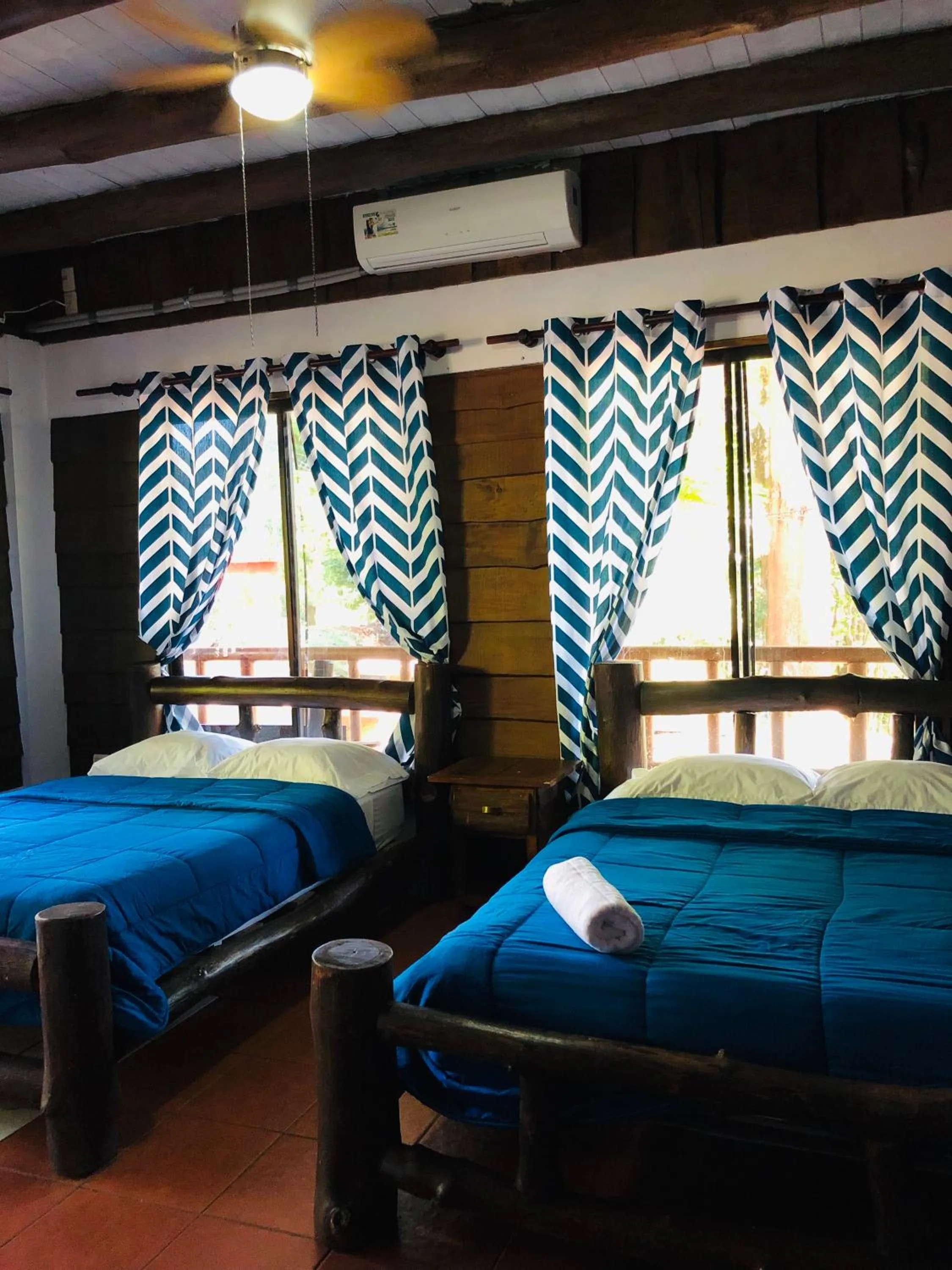 Photo of the whole room, Bed in Hotel Samsara