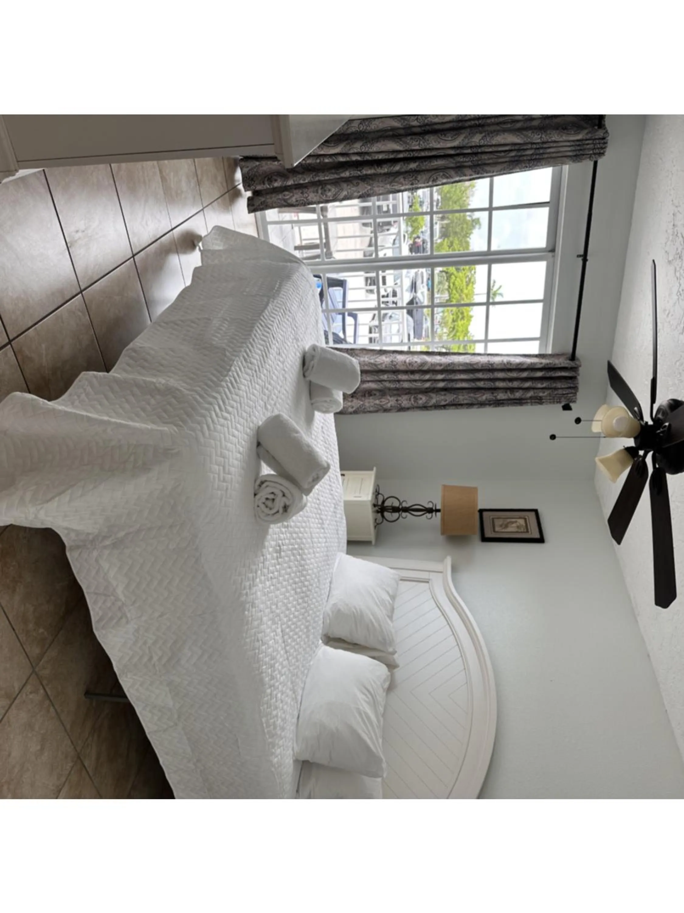 Bed in Alamanda Villas on Holmes Beach