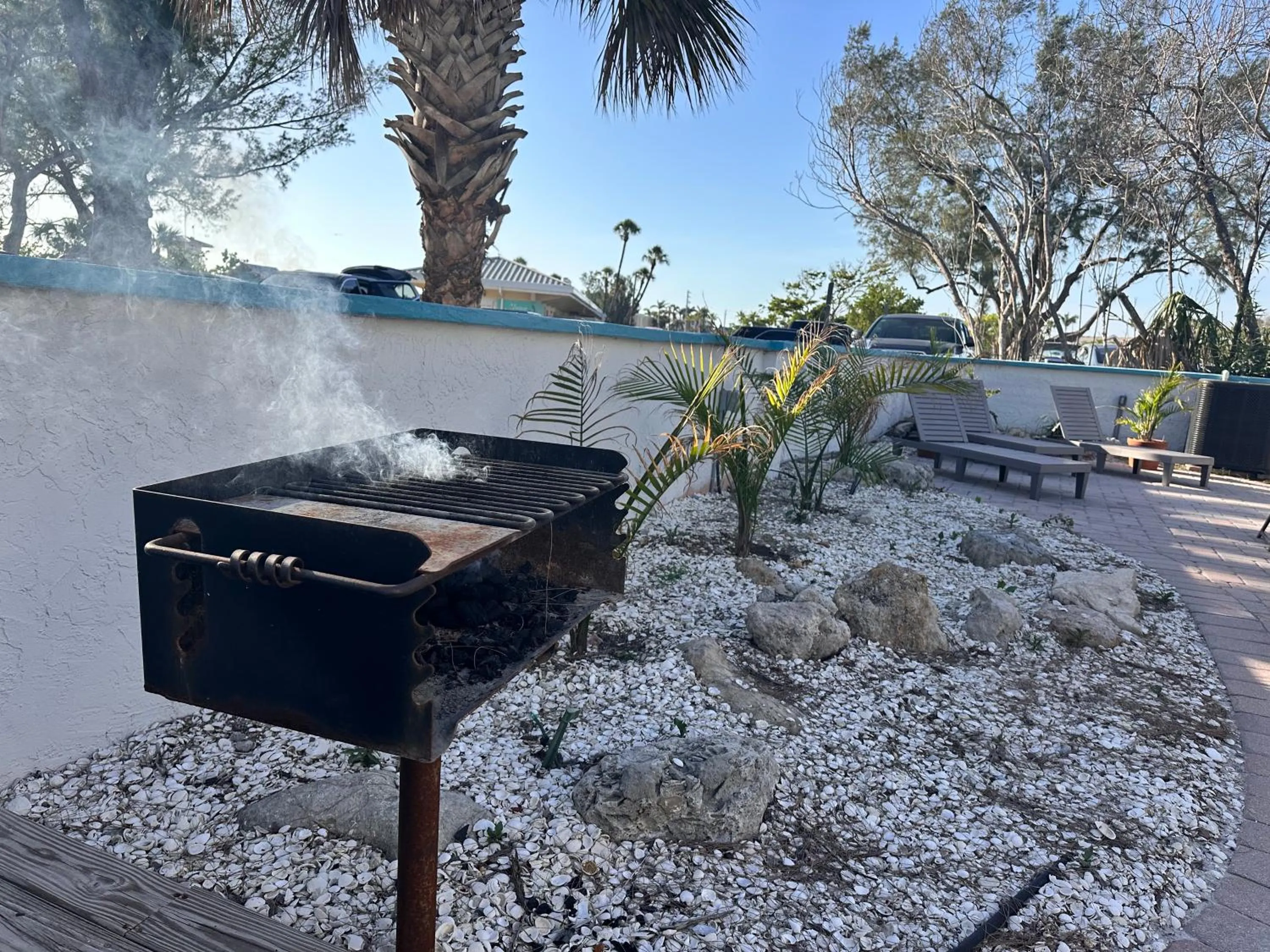 BBQ facilities in Alamanda Villas on Holmes Beach