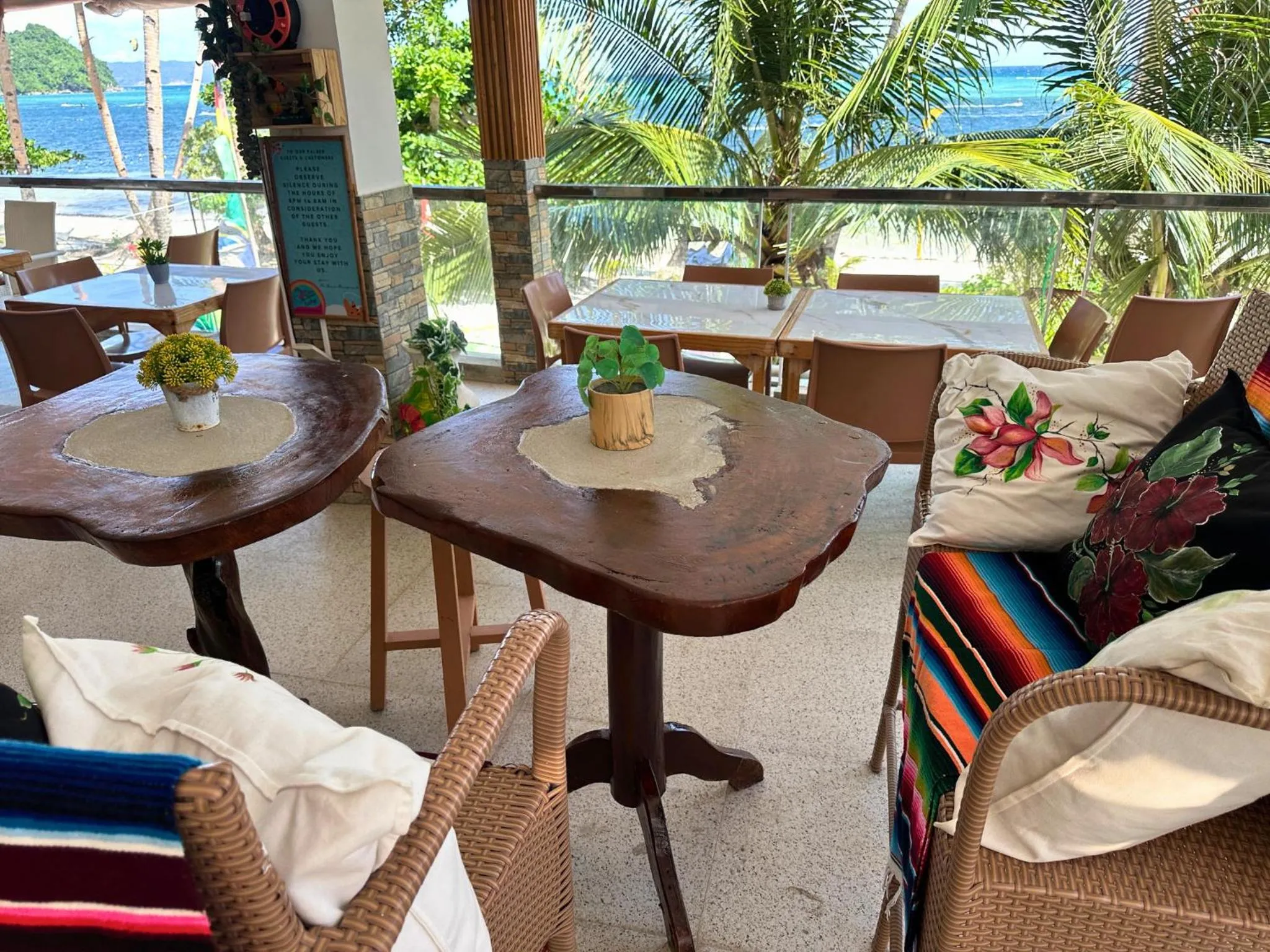 Property building in Niu Ohana East Bay Apartments