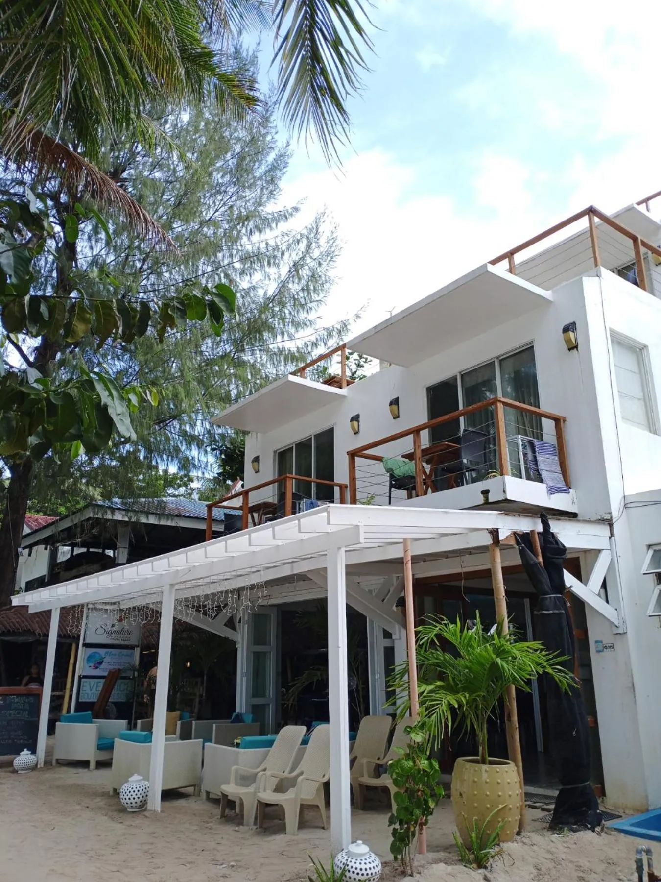 Property building in Signature Boracay South Beach
