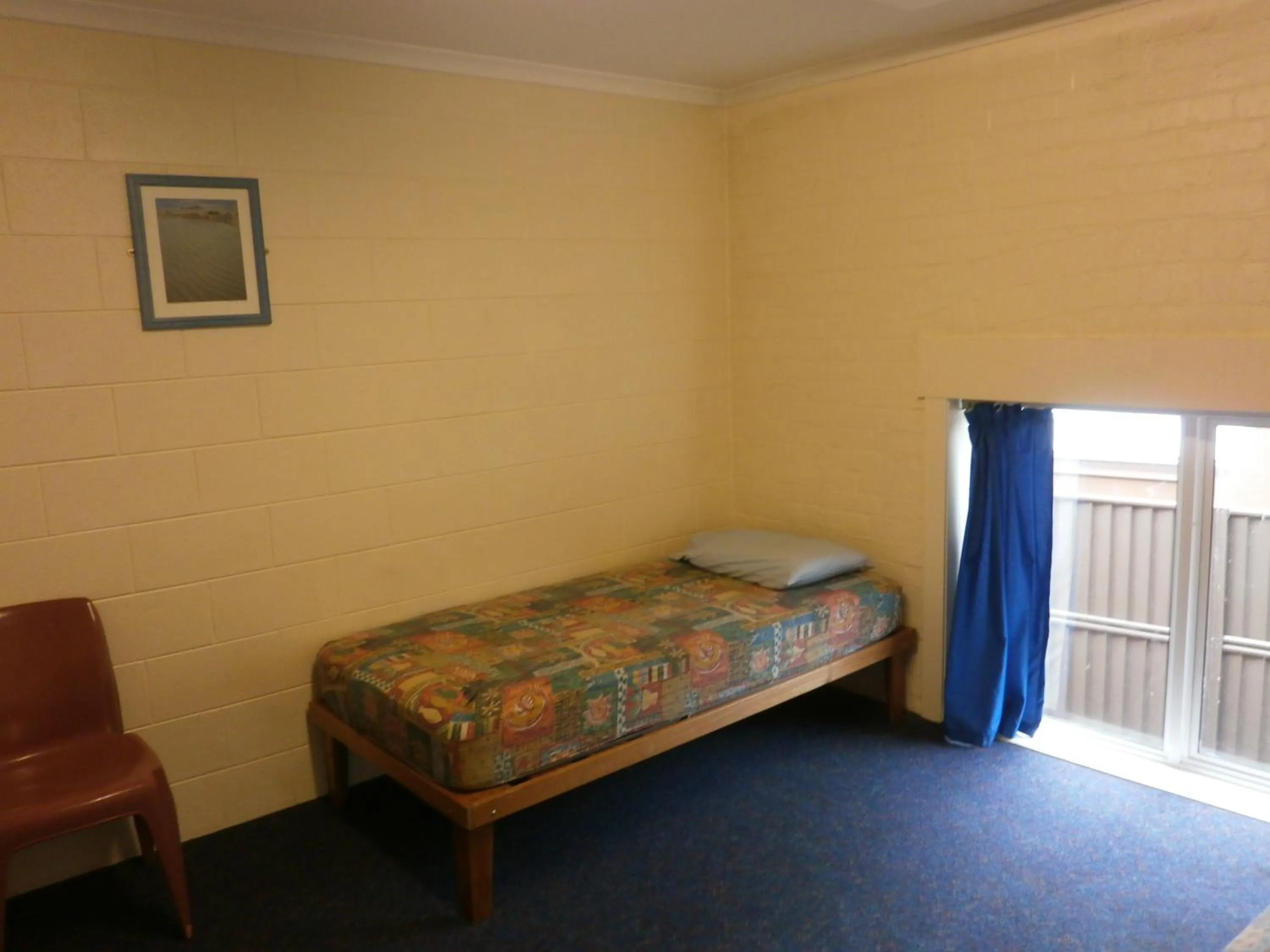 Bedroom in Launceston Backpackers