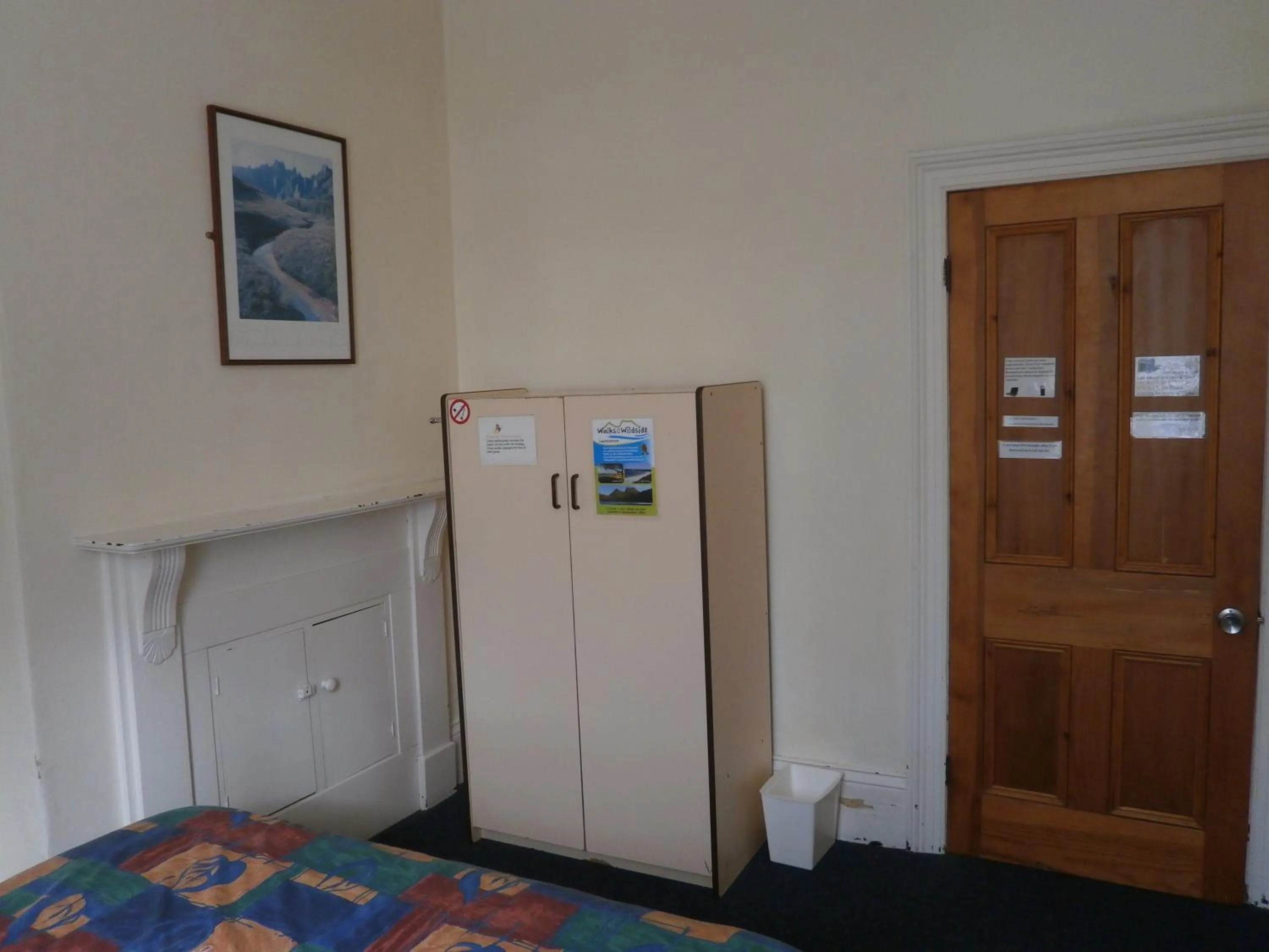 Photo of the whole room in Launceston Backpackers