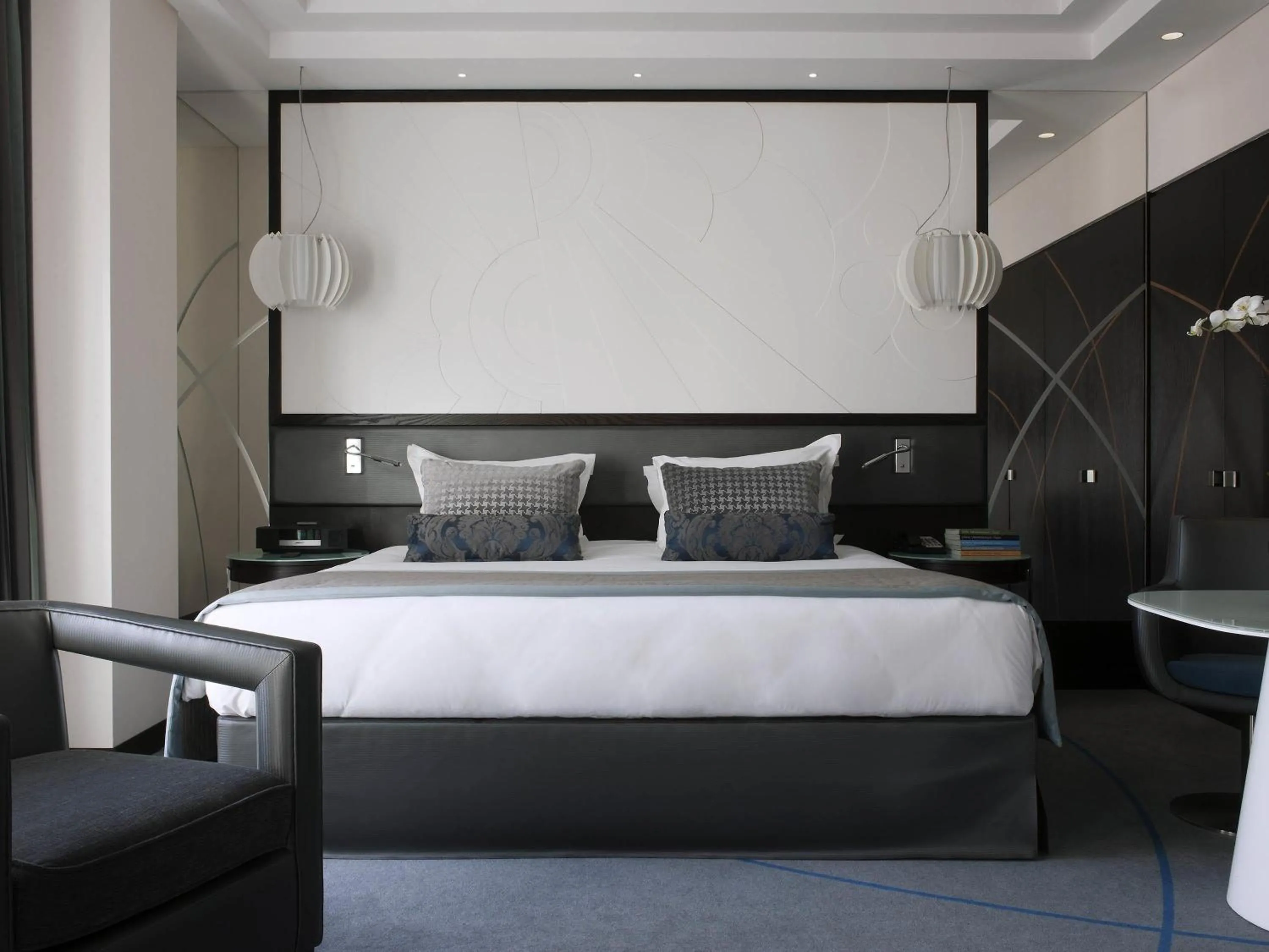 Photo of the whole room, Bed in Sofitel Beirut Le Gabriel