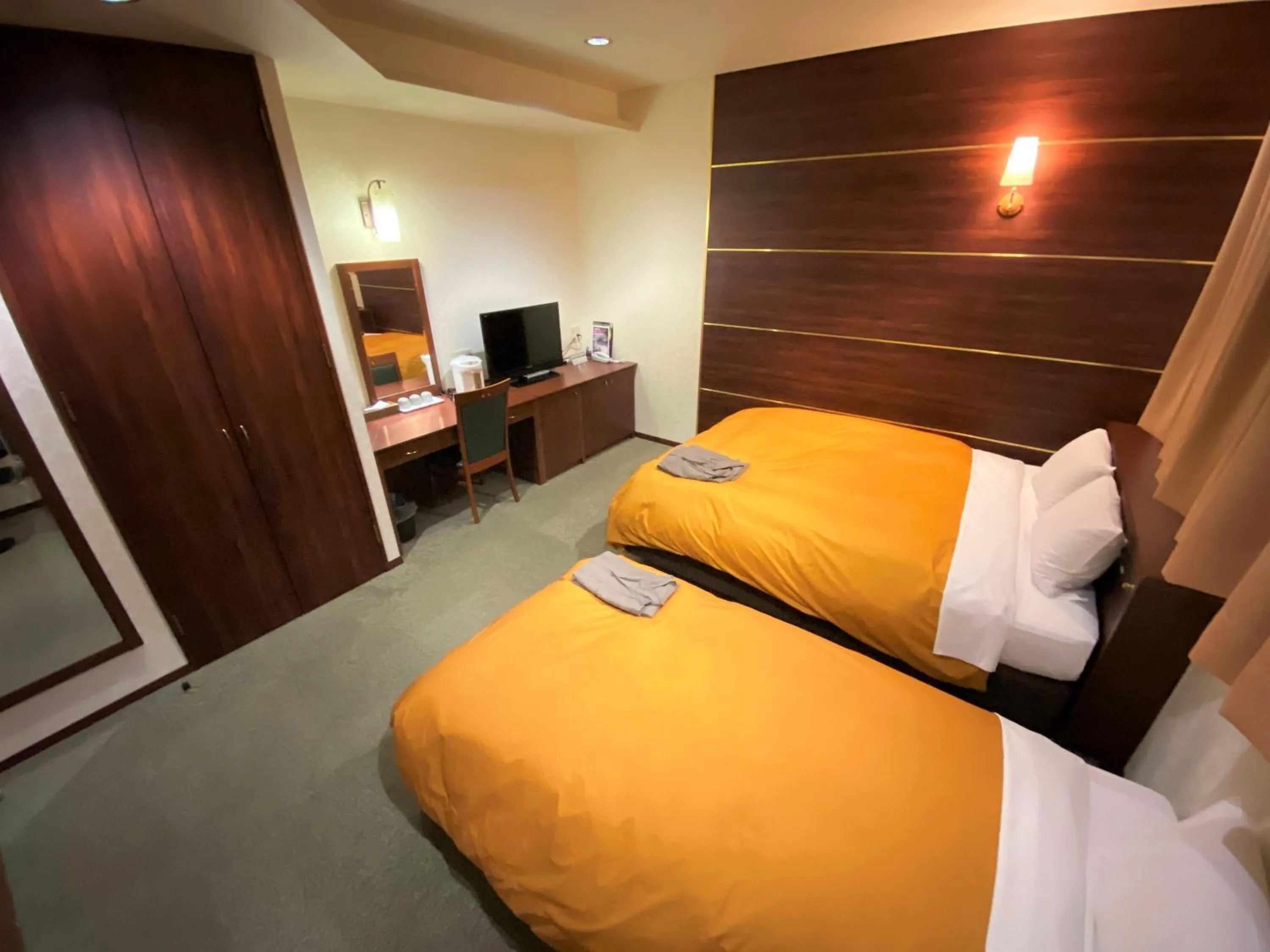 Bed in Hotel 1-2-3 Kokura