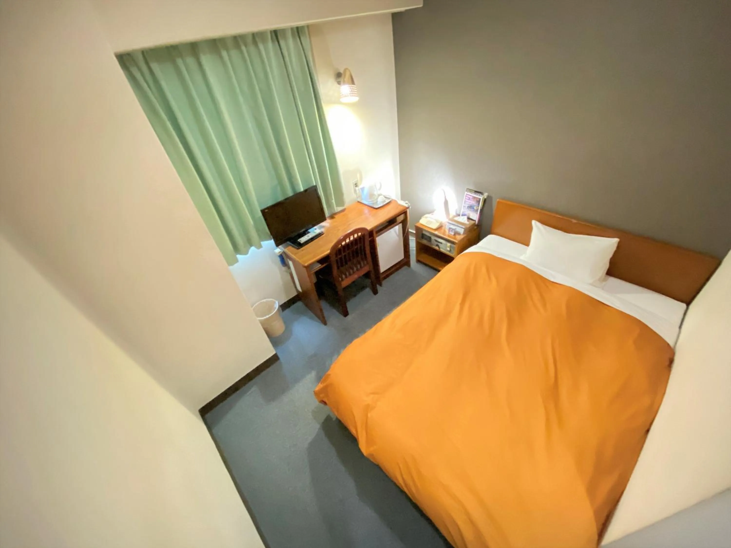 Bed in Hotel 1-2-3 Kokura