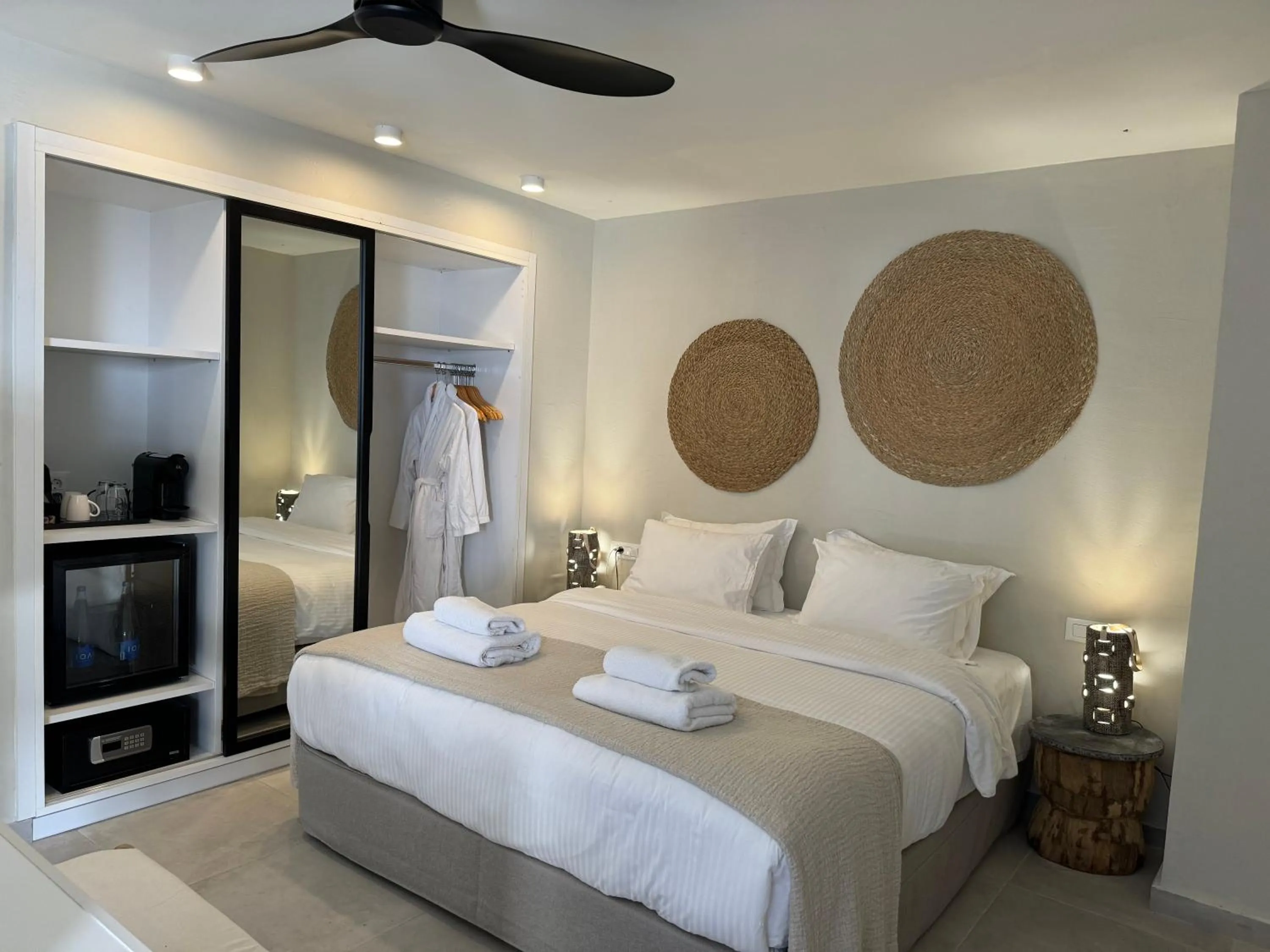 Bed in The Noverian Bios Santorini