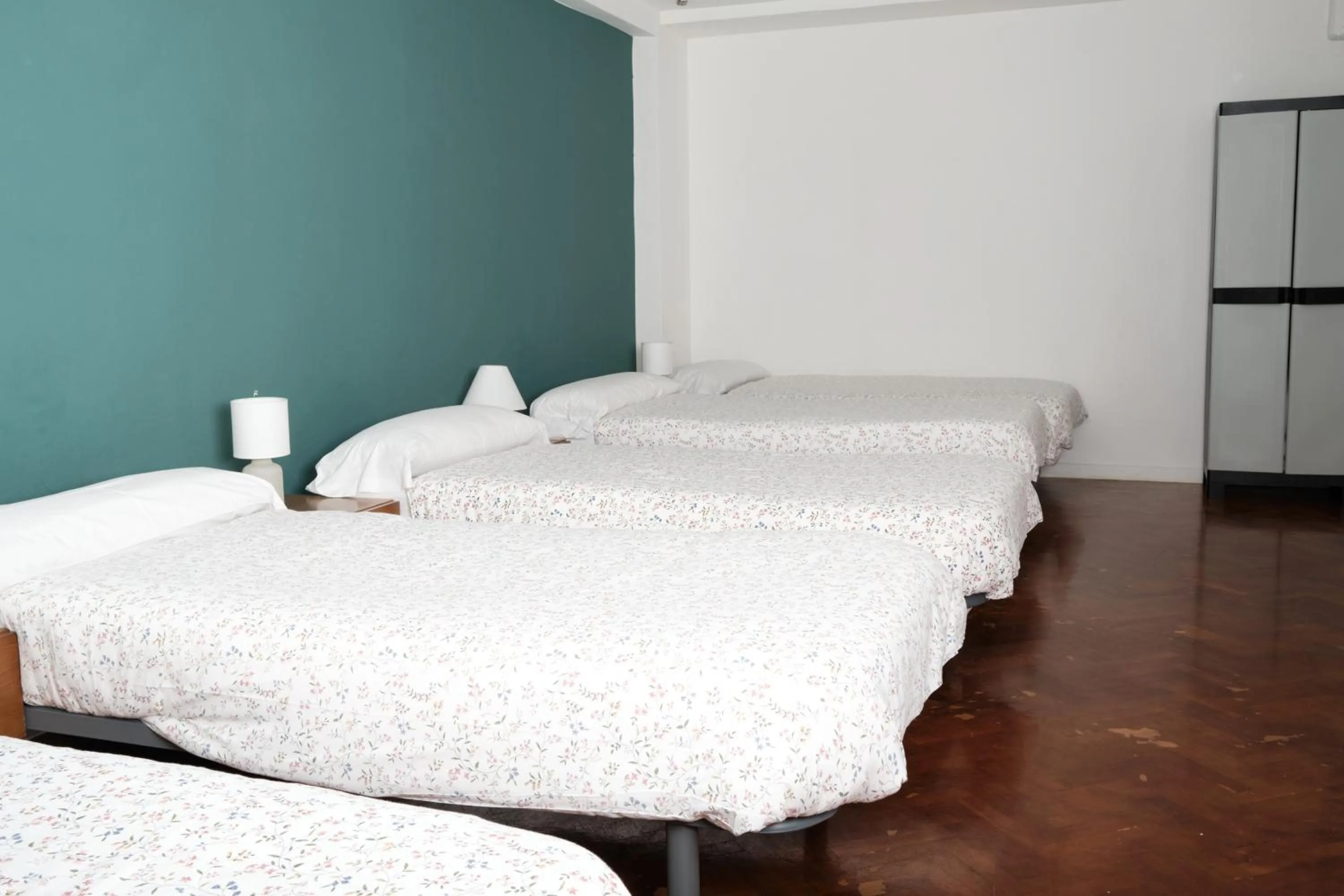Photo of the whole room, Bed in HOSTEL Rua 35