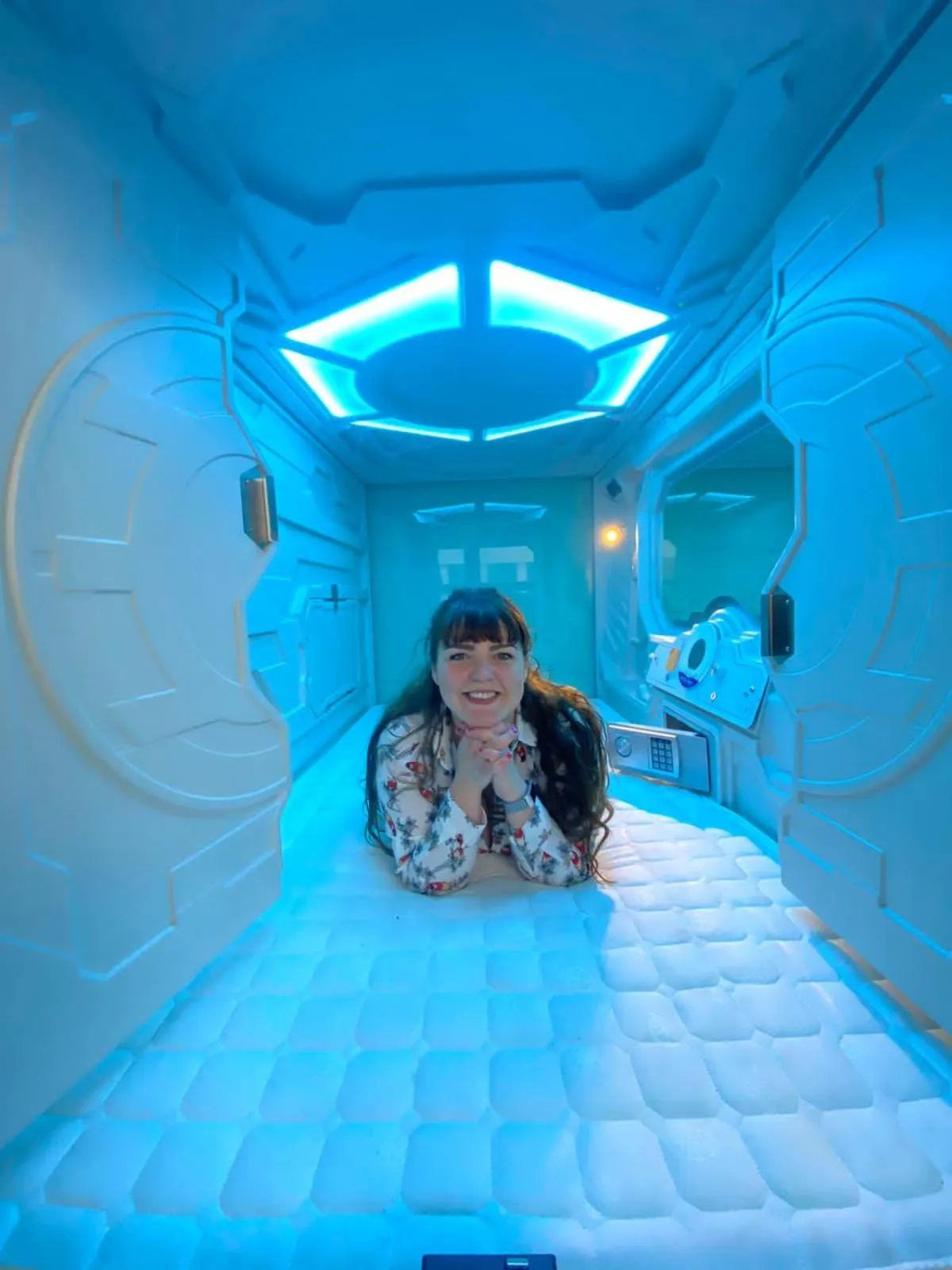 Bed in Space Night Capsule Hostel
