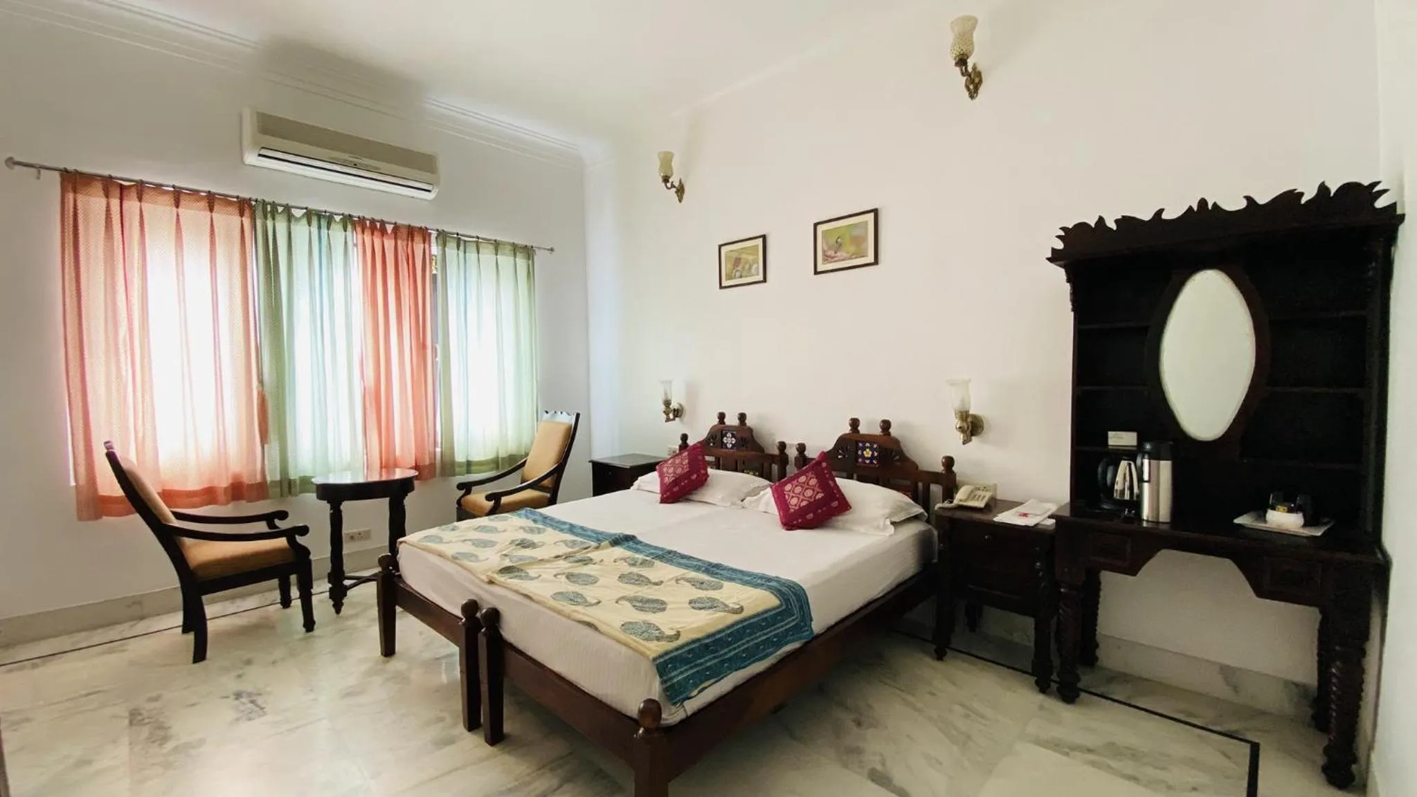 Bedroom, Bed in Kotra Haveli A Boutique Hotel by Lake Pichola