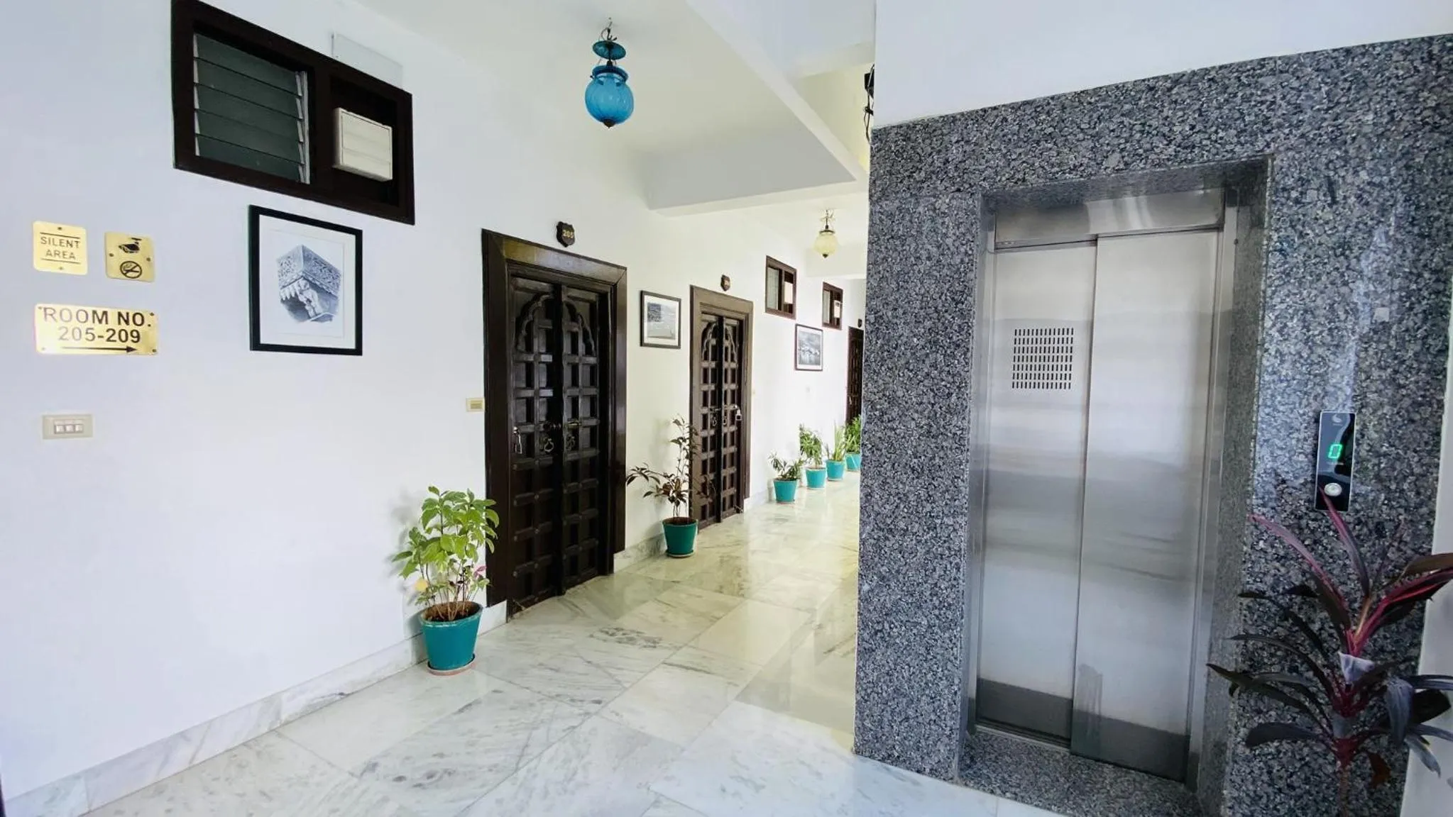 elevator in Kotra Haveli A Boutique Hotel by Lake Pichola