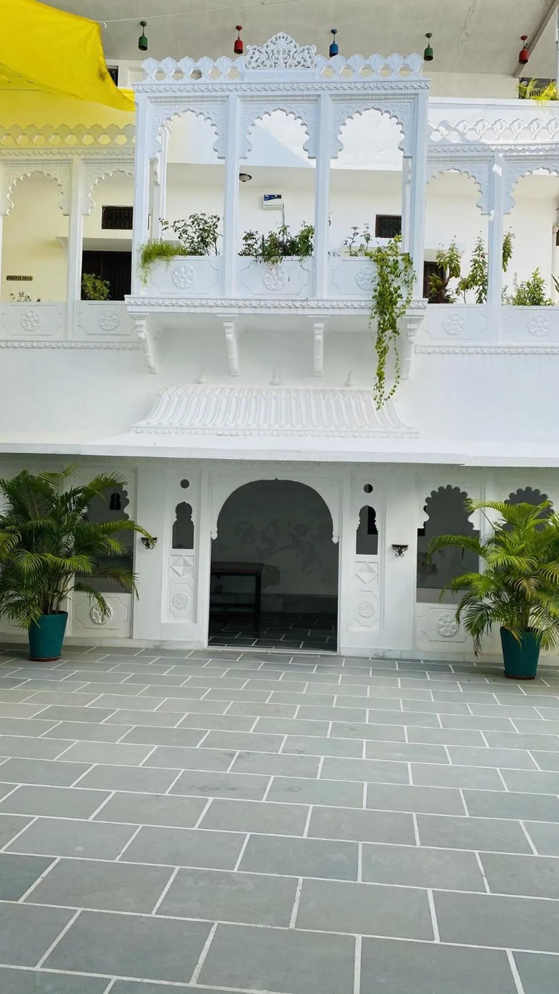 Inner courtyard view in Kotra Haveli A Boutique Hotel by Lake Pichola