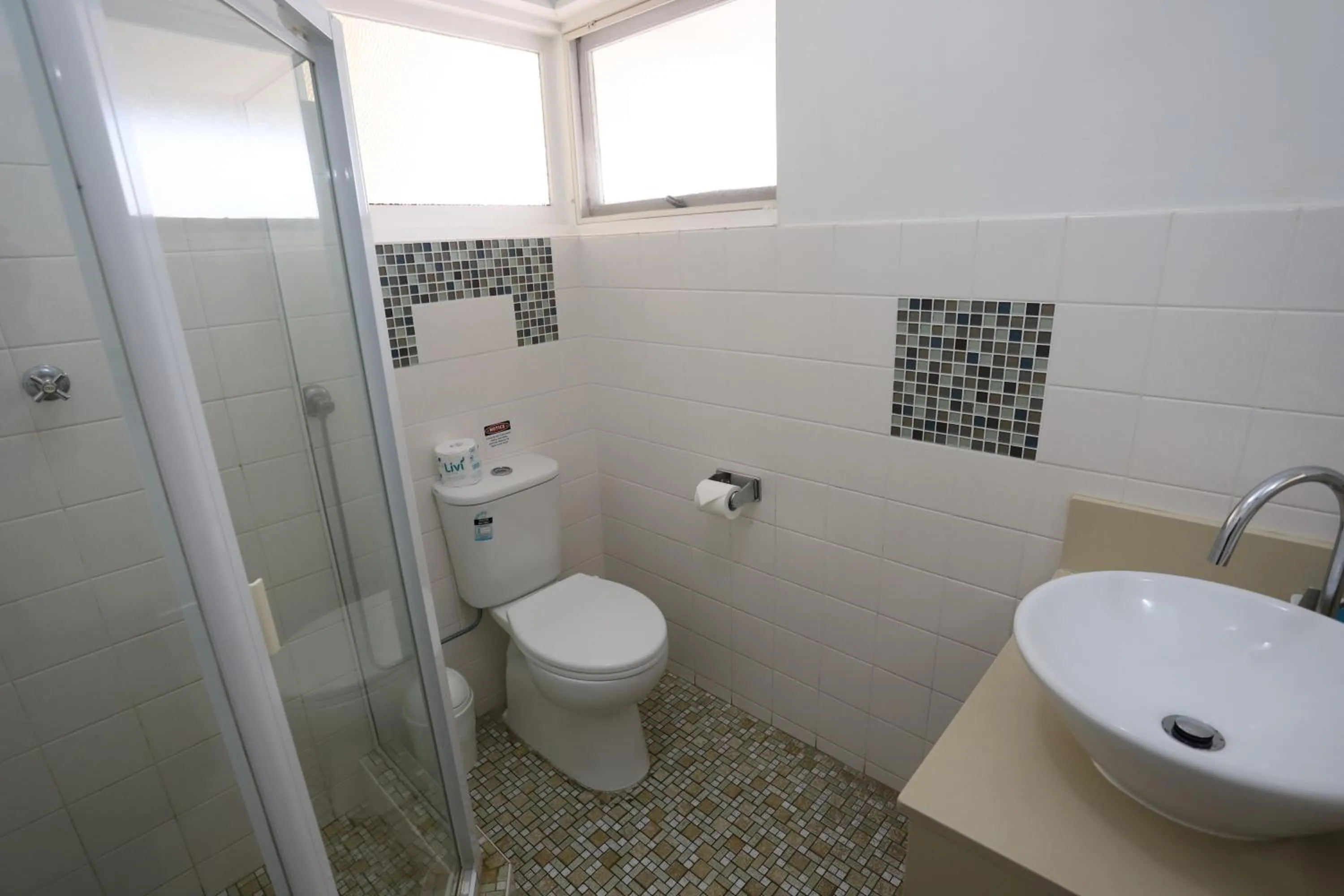 Bathroom in Sleepy Hill Motor Inn