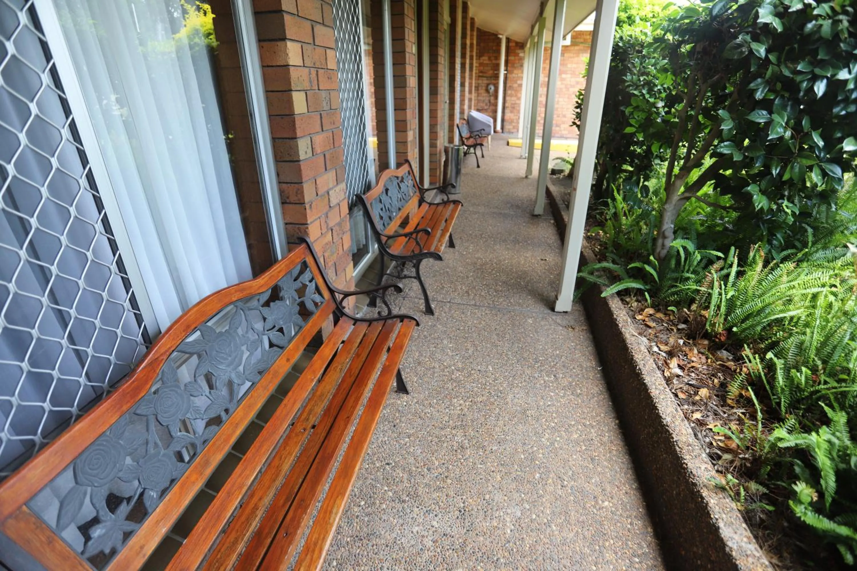 Garden view in Sleepy Hill Motor Inn