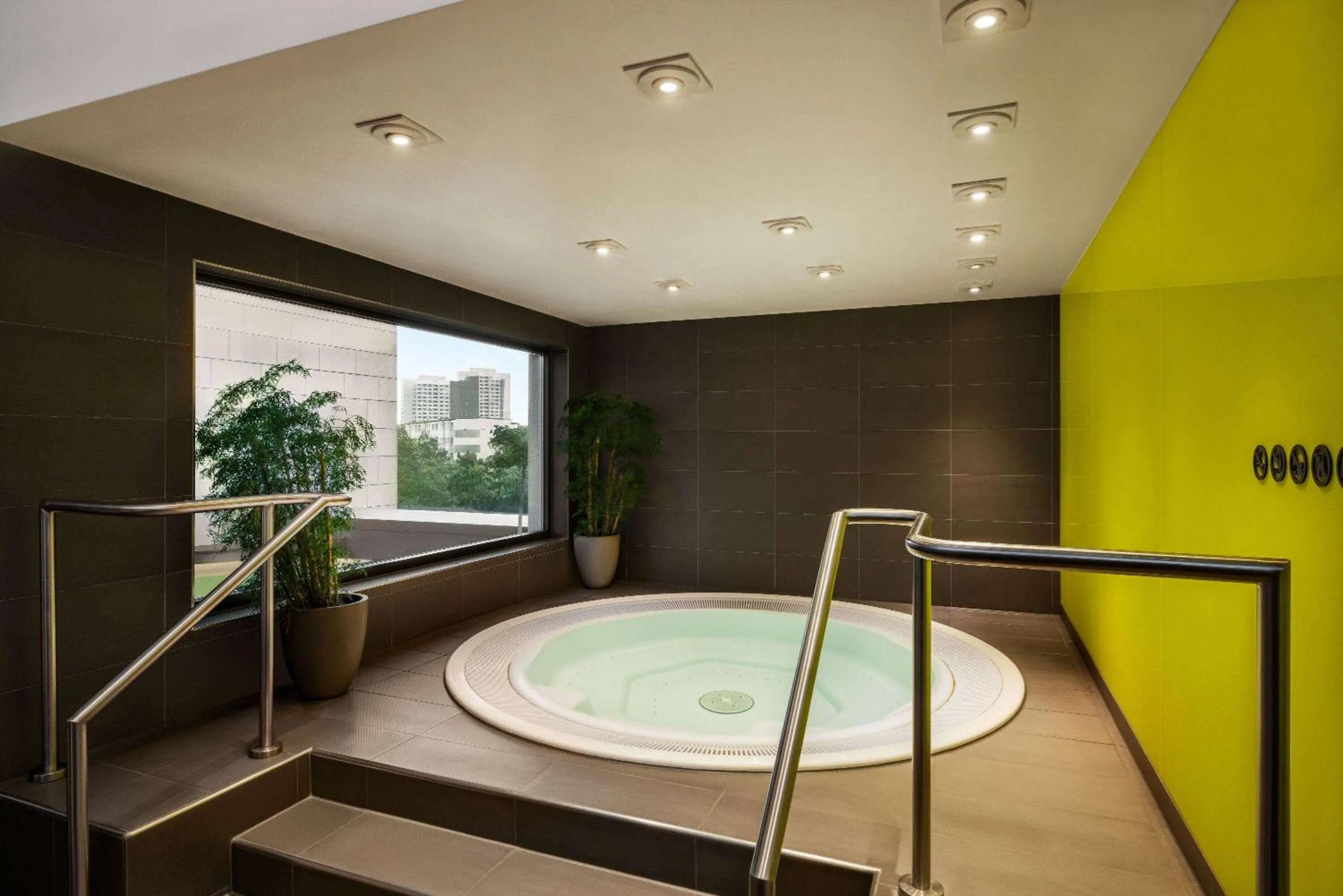 Hot Tub in Vienna House by Wyndham Andel's Berlin
