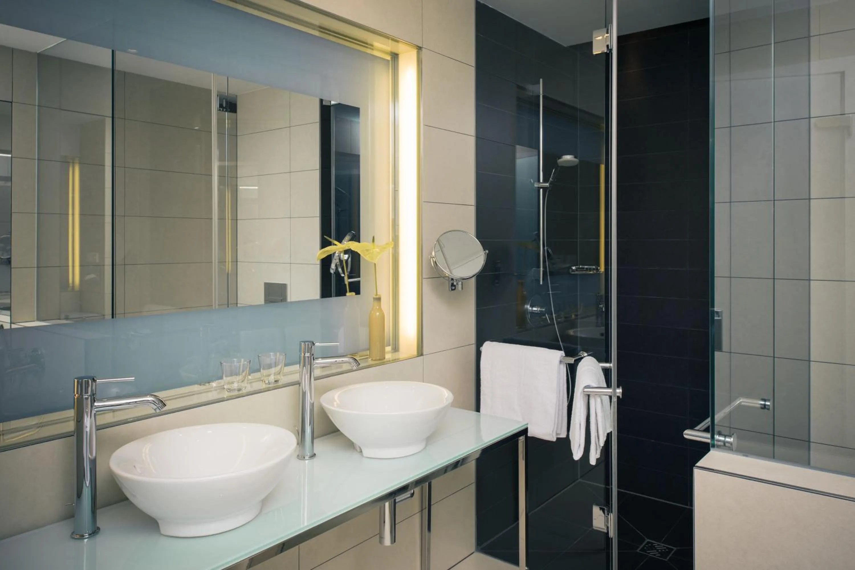 Toilet in Vienna House by Wyndham Andel's Berlin