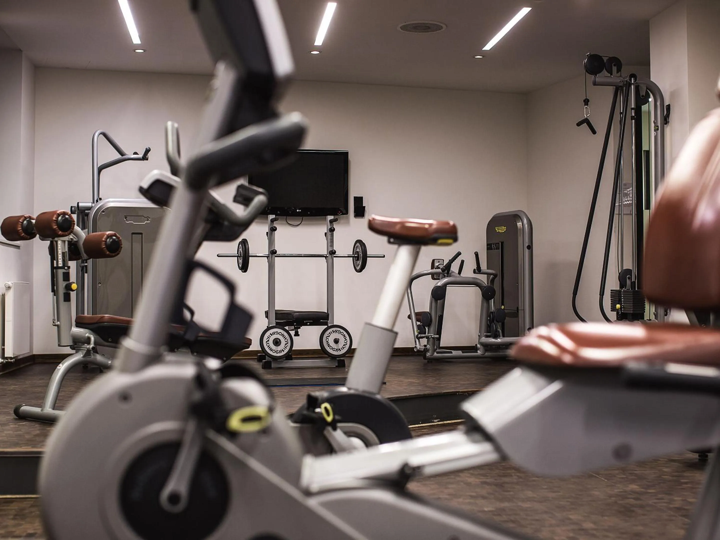 Fitness centre/facilities in Vienna House by Wyndham Andel's Berlin
