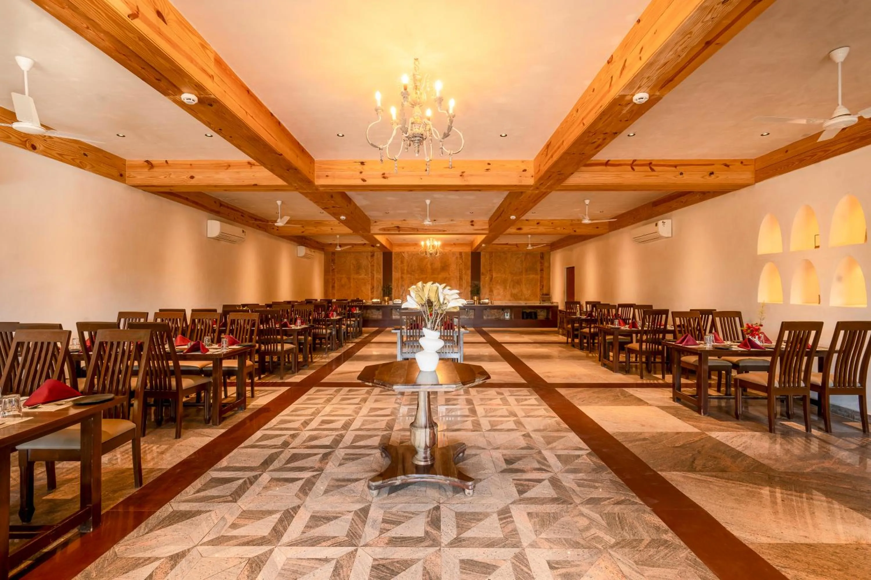 Restaurant/places to eat in The Pugmark, A Wildlife Resort