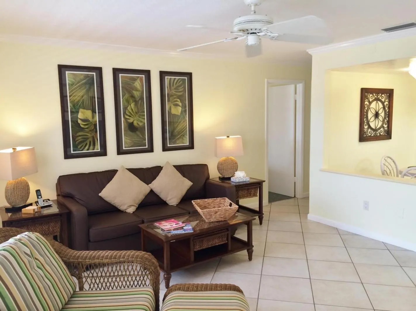 Bed in Siesta Palms By the Beach