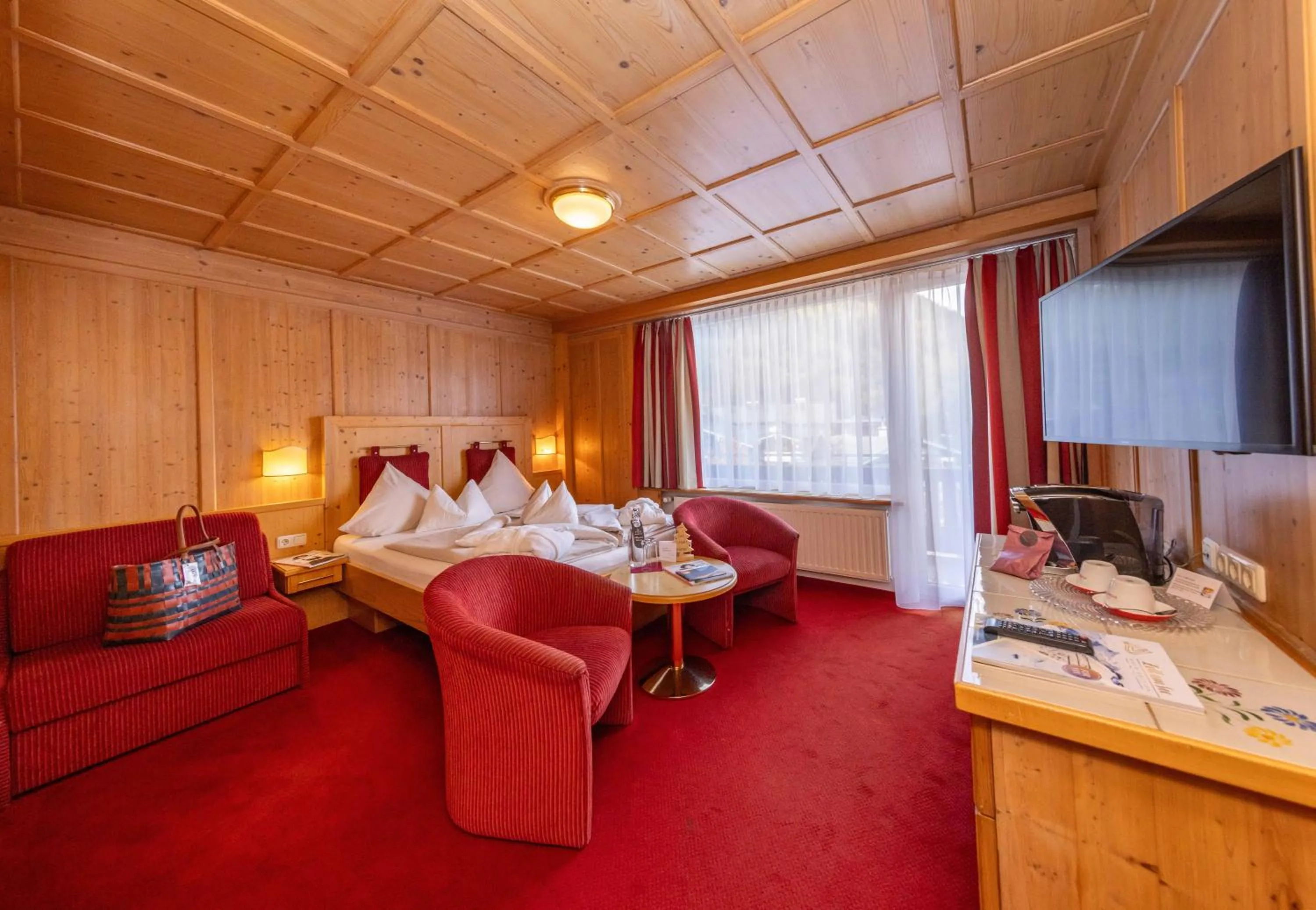 Photo of the whole room in Hotel Latini