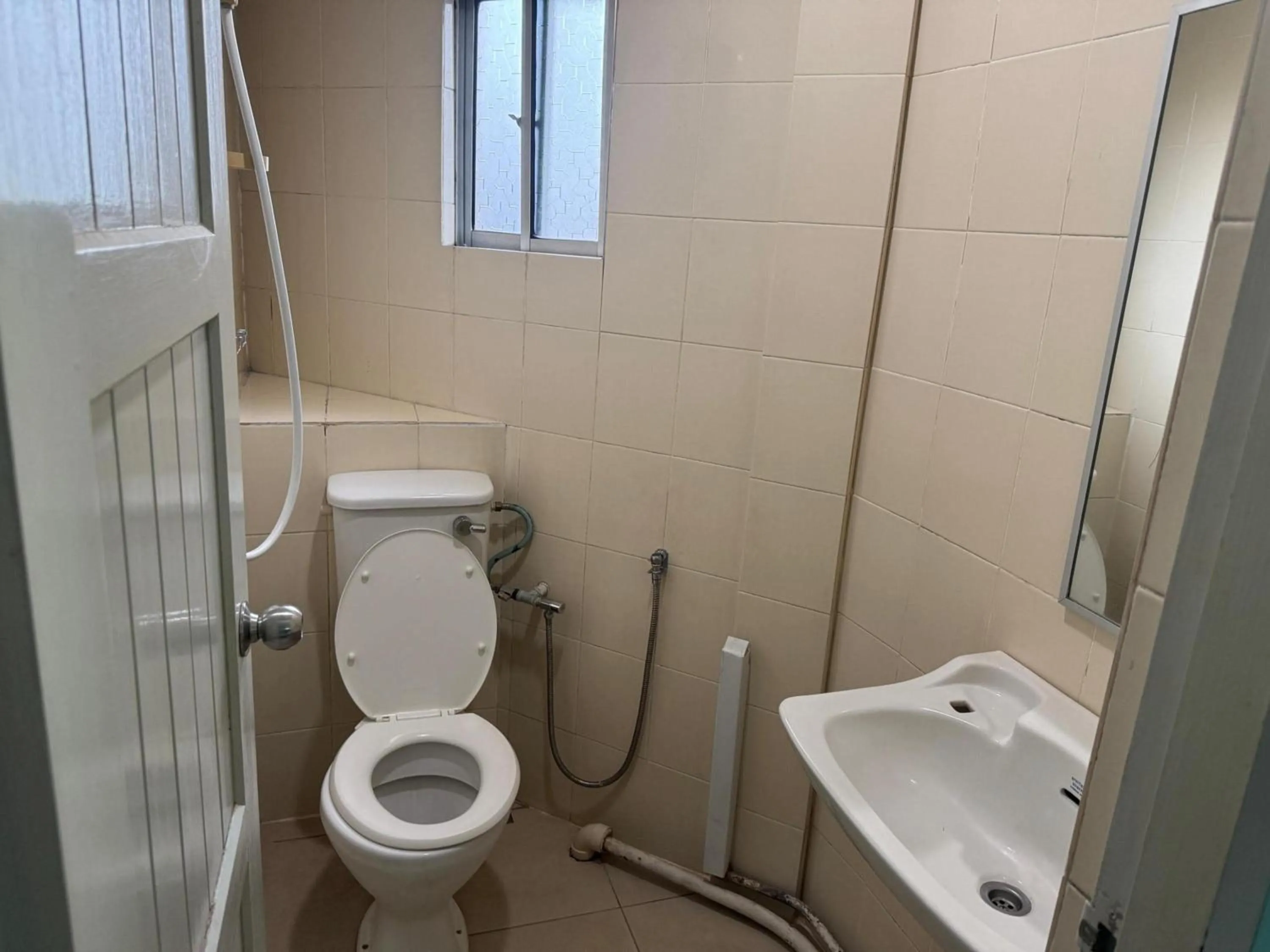 Bathroom in Hotel O Hotel Oriental