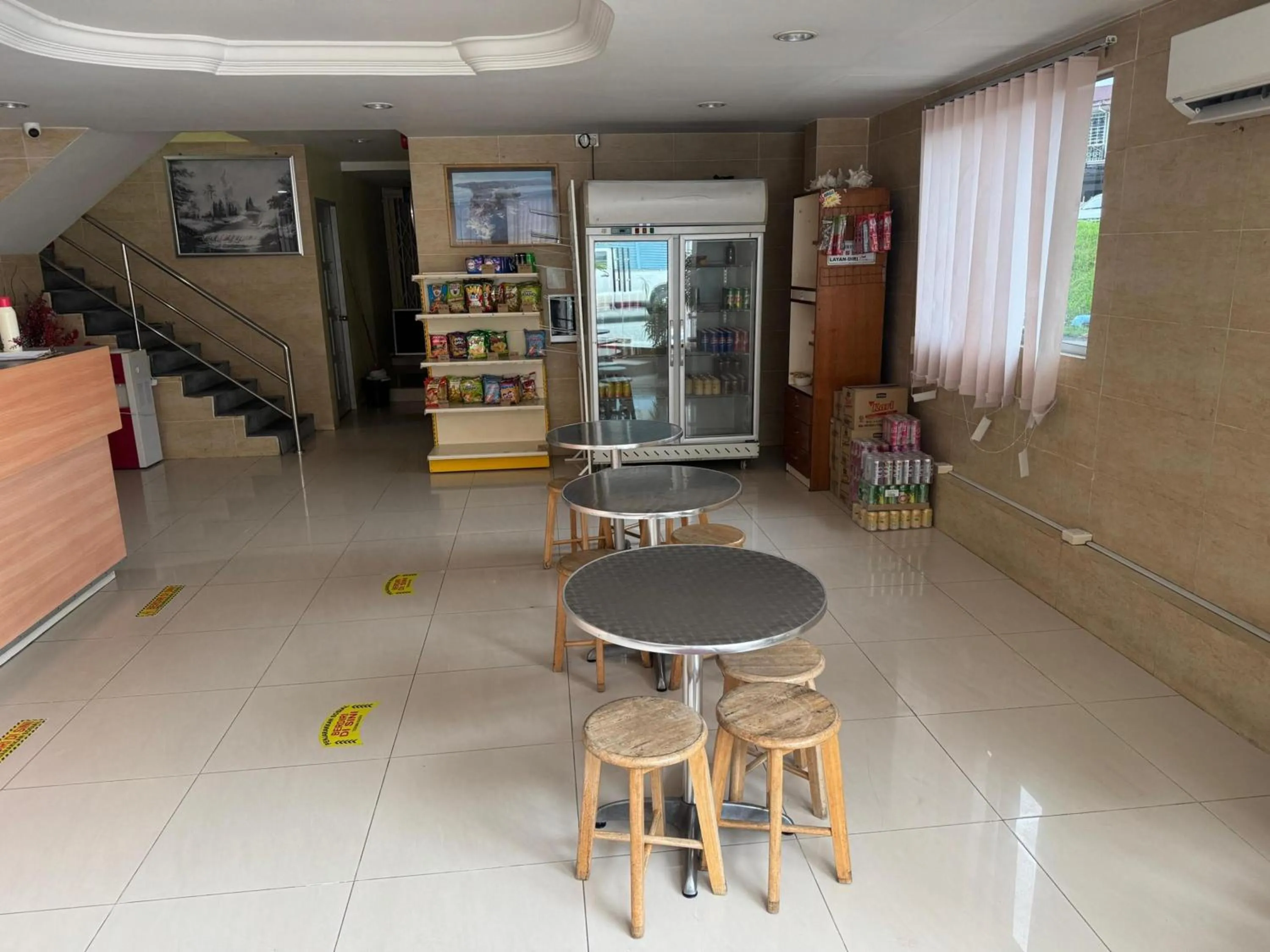 Lobby or reception in Hotel O Hotel Oriental