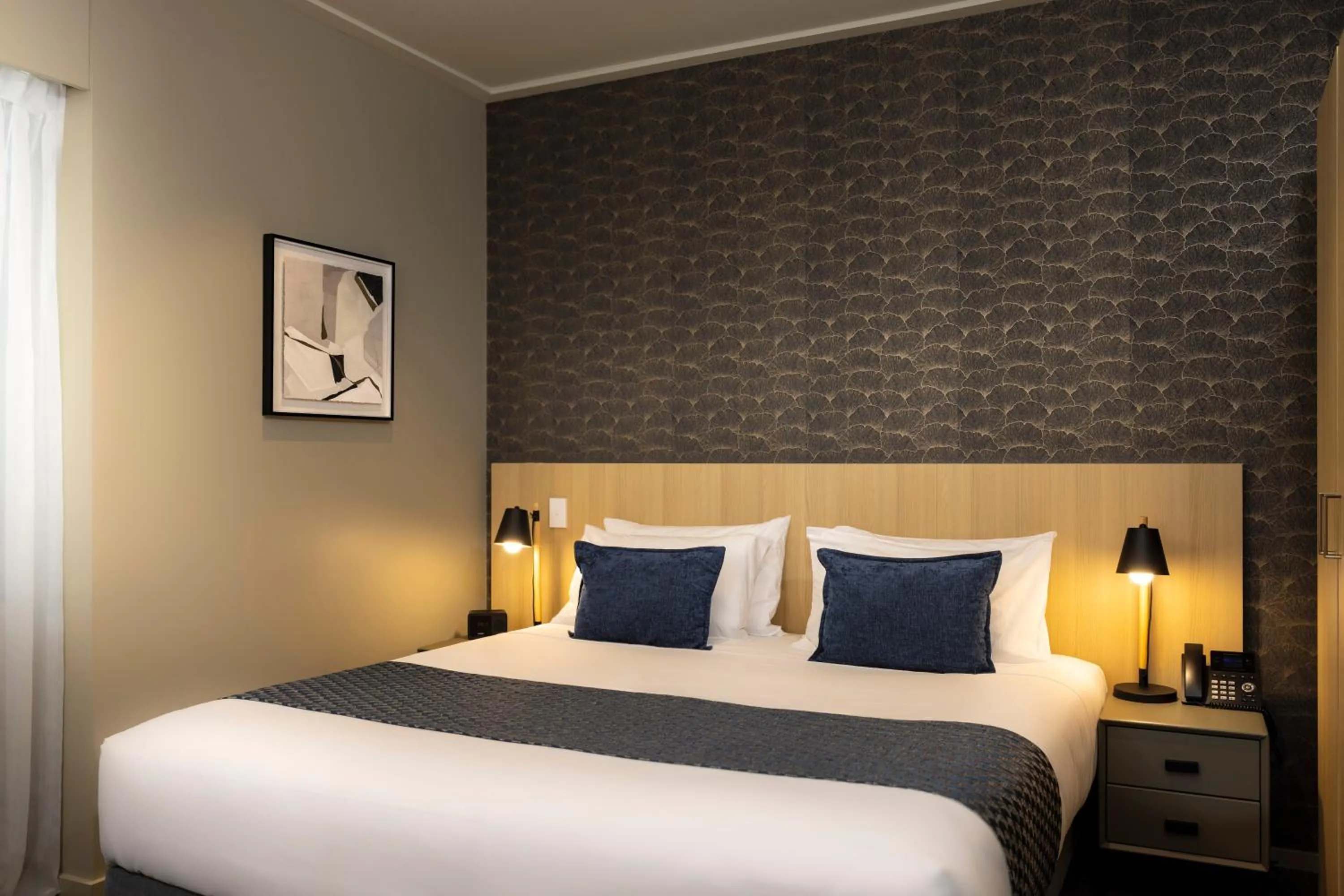 Bed in Quest 256 Lambton