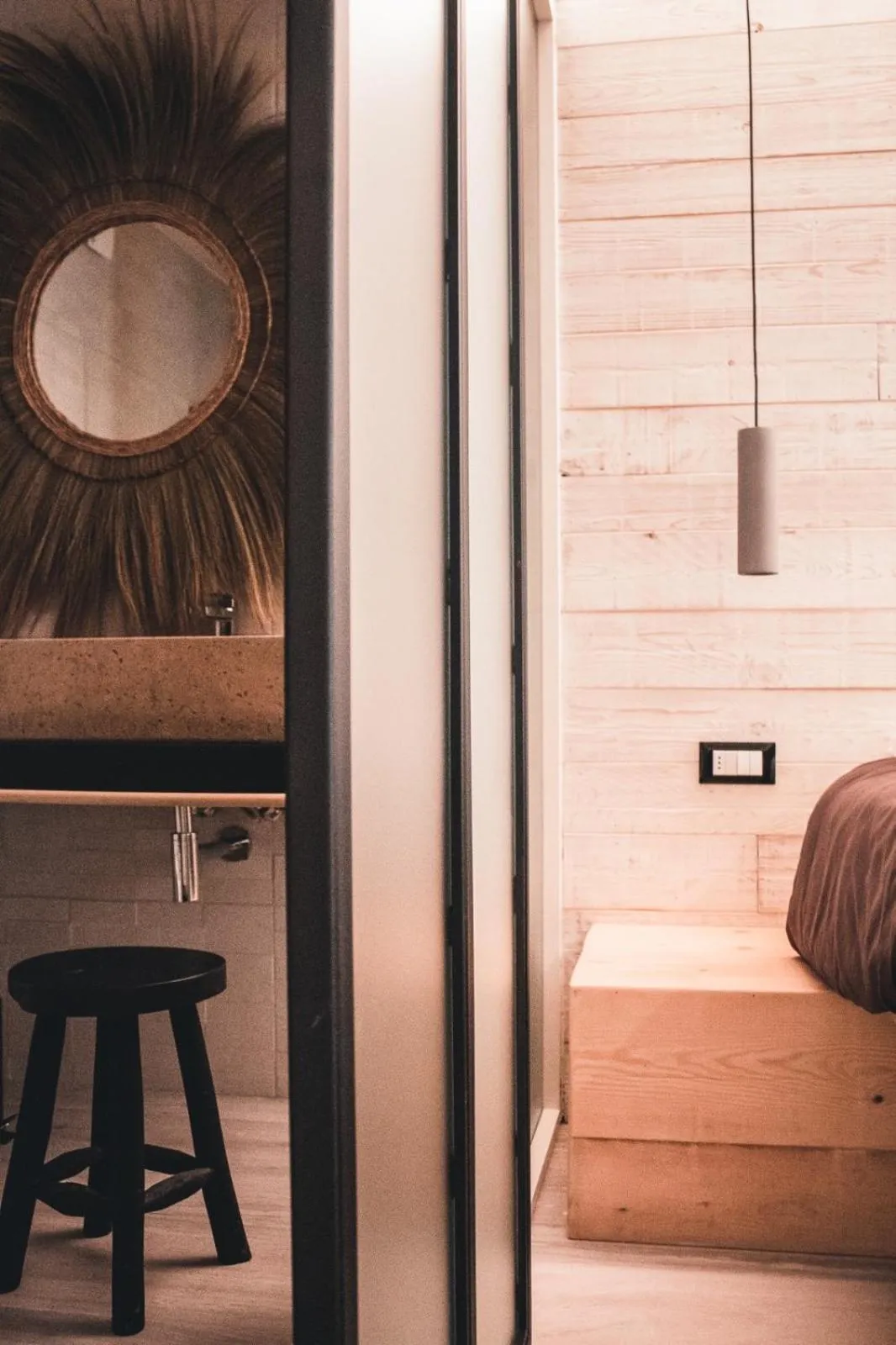 Photo of the whole room, Bed in Laguna Suite B&B