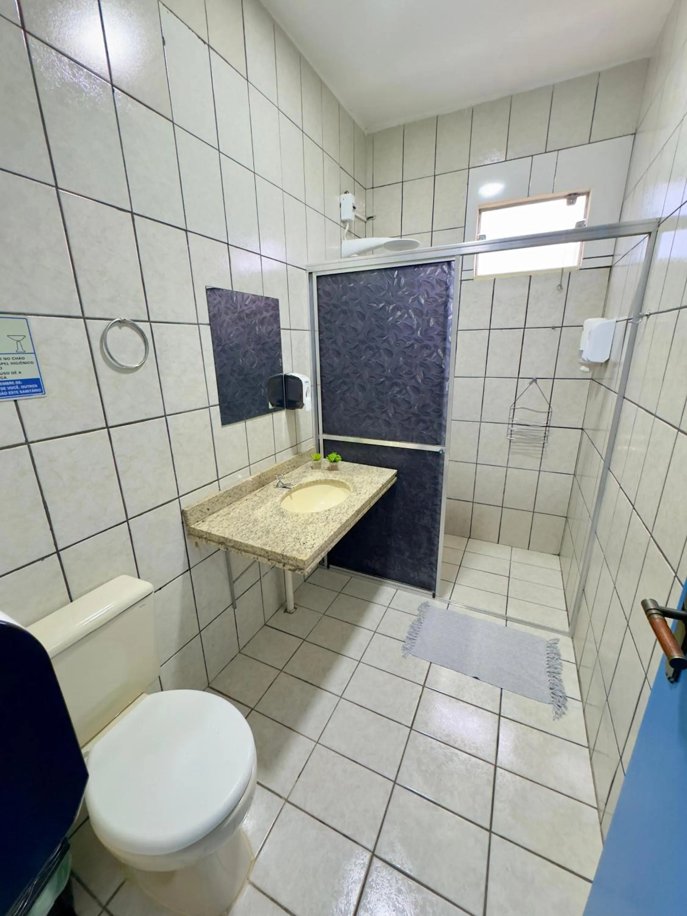 Bathroom in Pousada Cambará Suítes