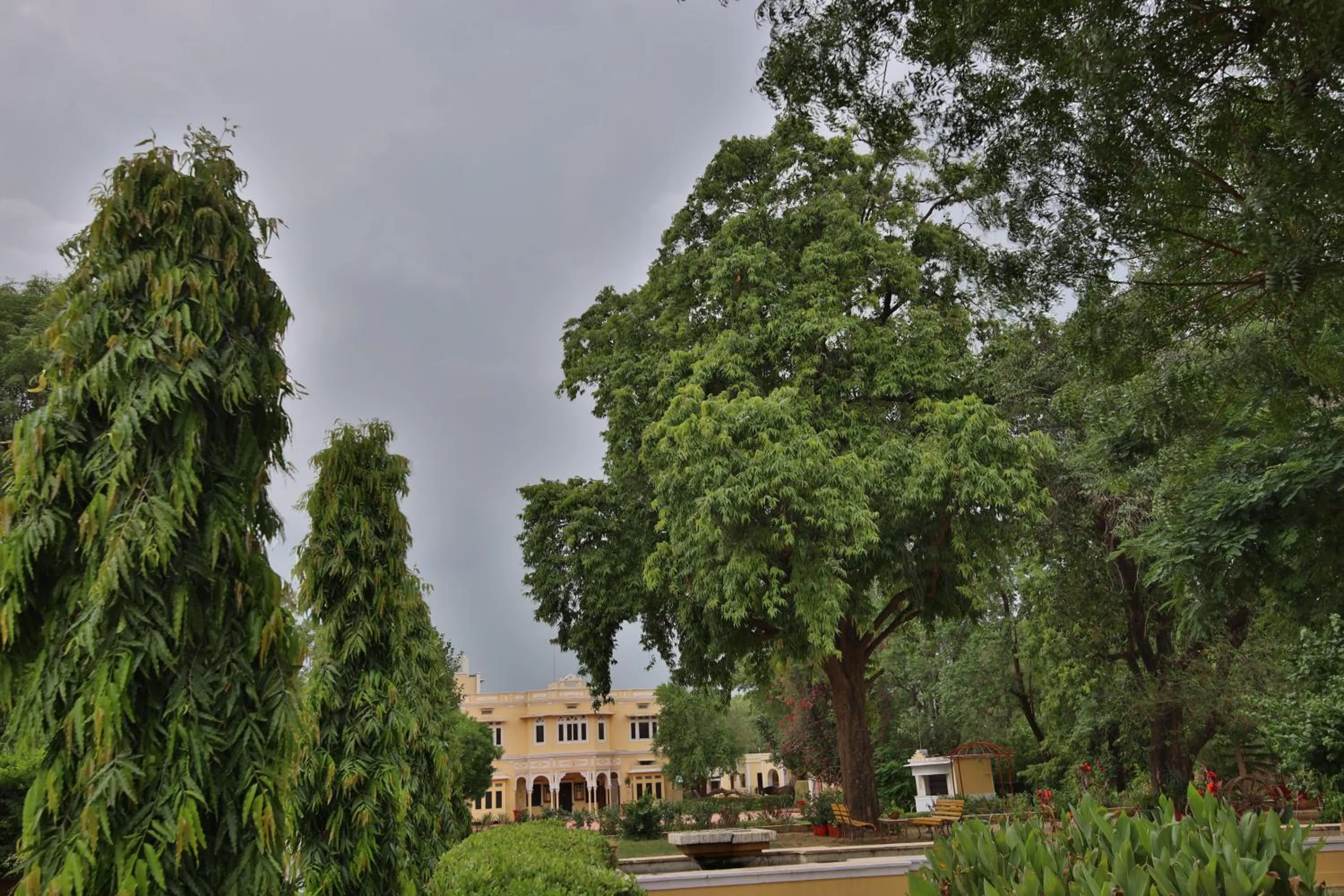 Property building in Roop Niwas Kothi, Near Mandawa