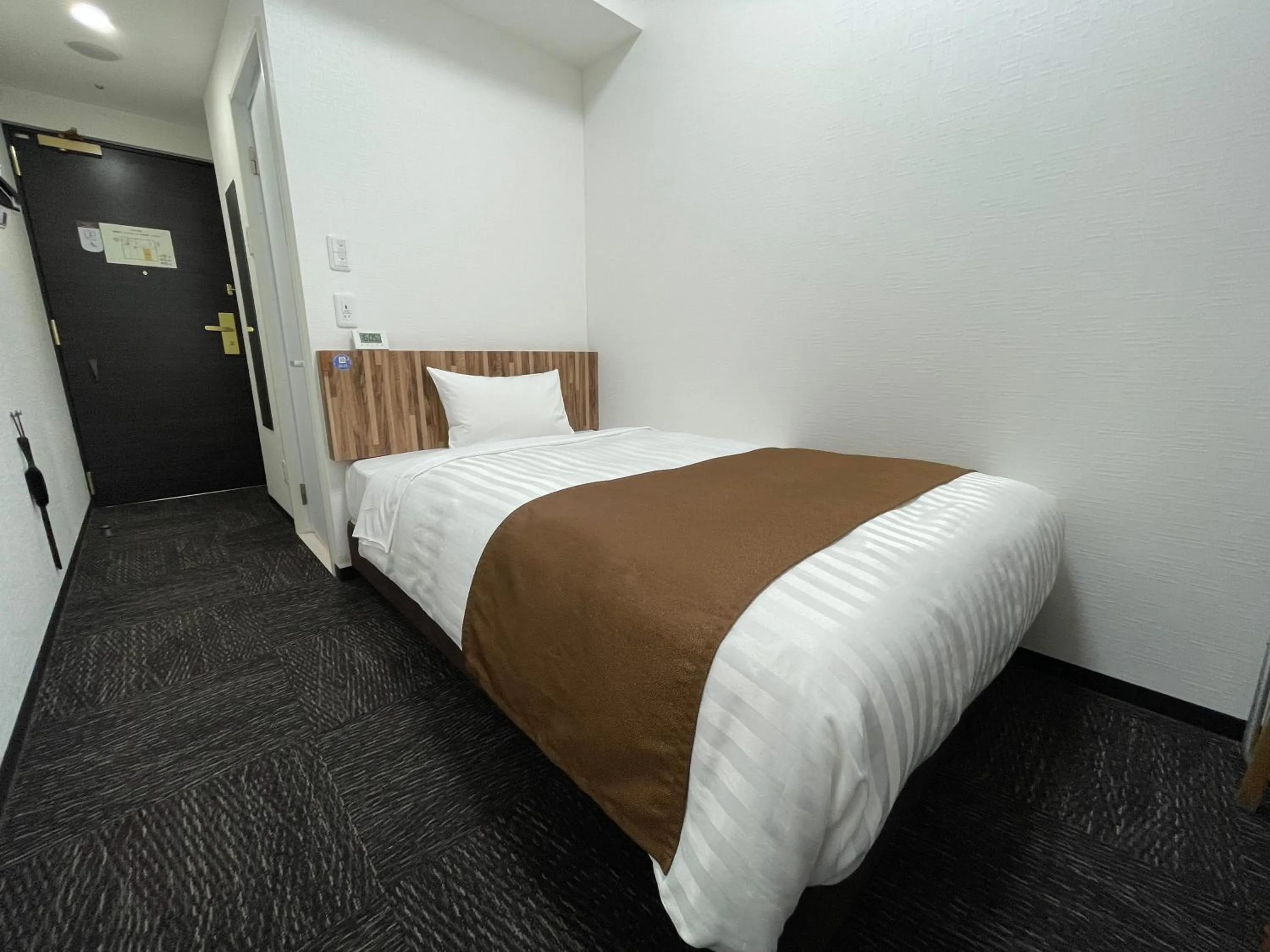Bedroom, Bed in Ueno Urban Hotel Annex