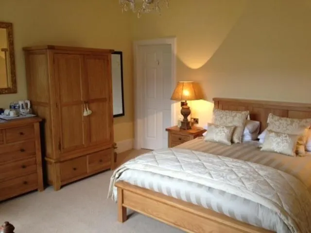 Bed in Buccleuch Guest House